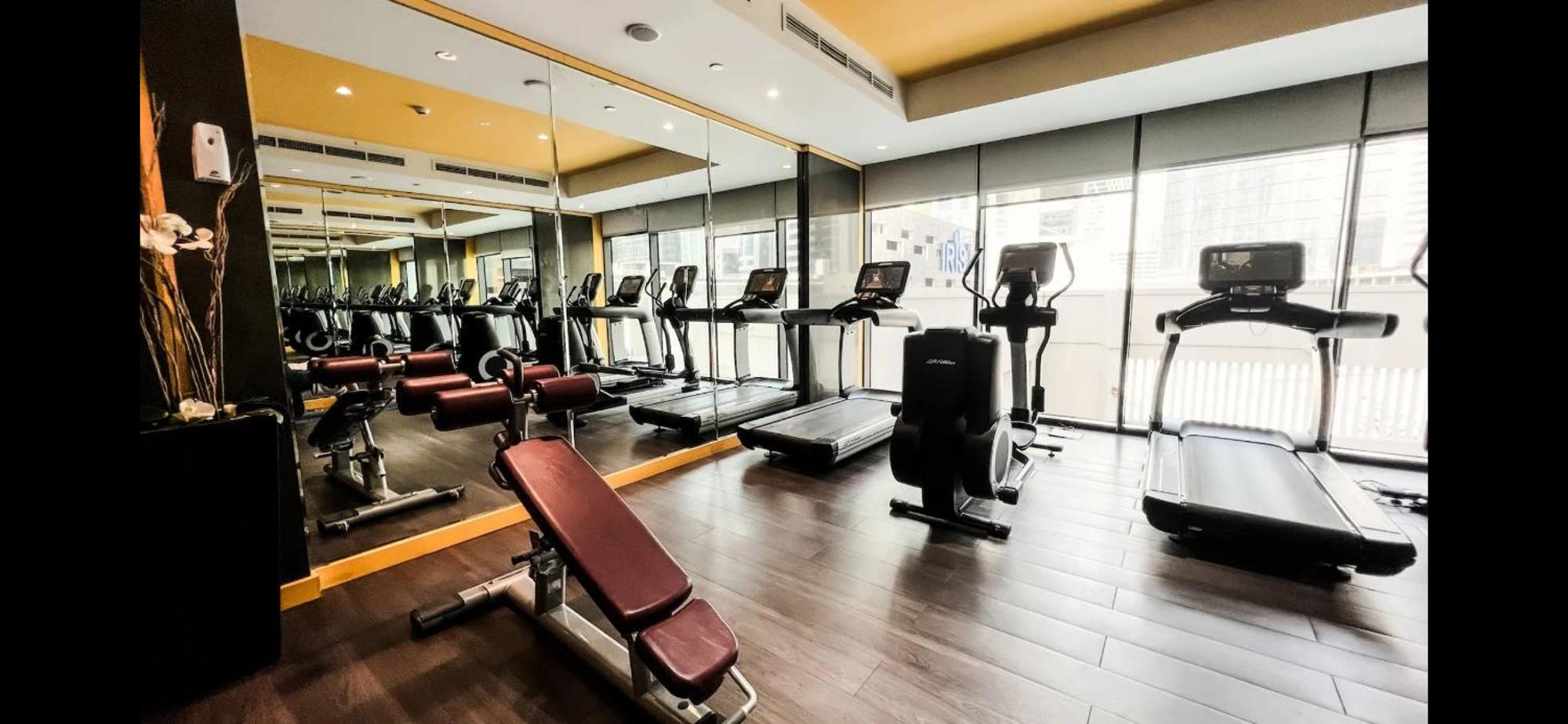 Apartment Chic / Prime Business Bay Location / Spacious Balcony / New Building / Perfect For Solo Travelers, Busy Professionals, Couples *