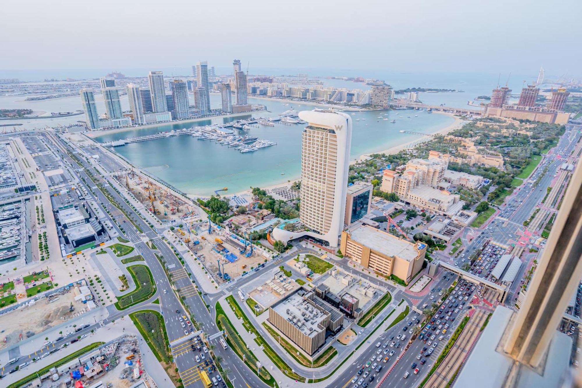 Vibes By Beds And Company - 51st Floor, Full Sea View Apartment *