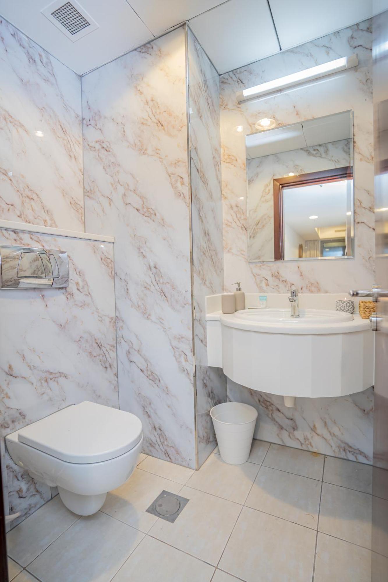 Vibes By Beds And Company - 51st Floor, Full Sea View Apartment