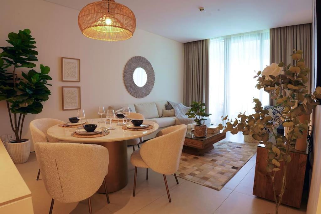 Lux 2 Bd With Parking Full Sea View And Location Apartment *