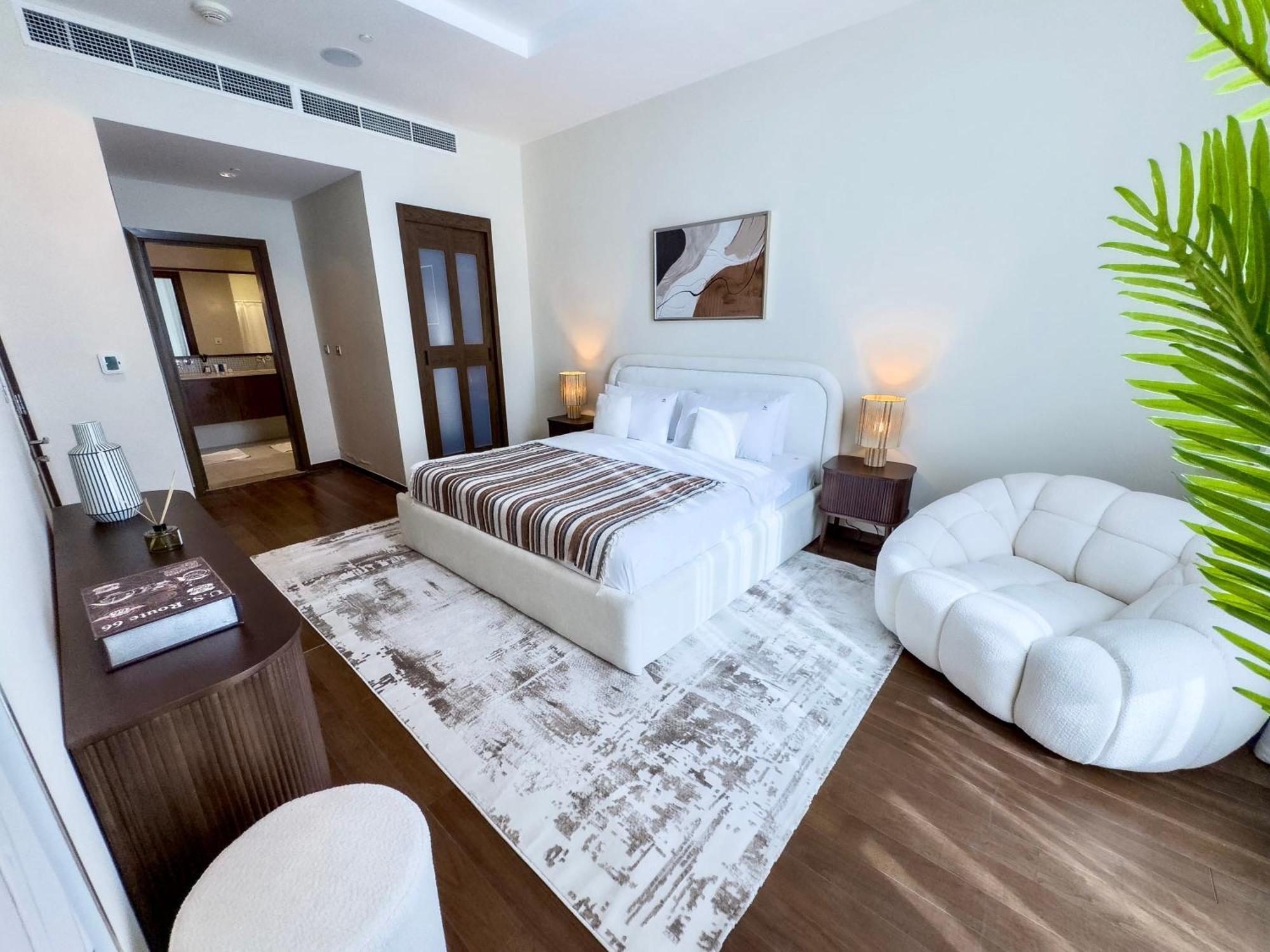 Exquisite 1br Hidden Gem - Oceana Residences Dubai