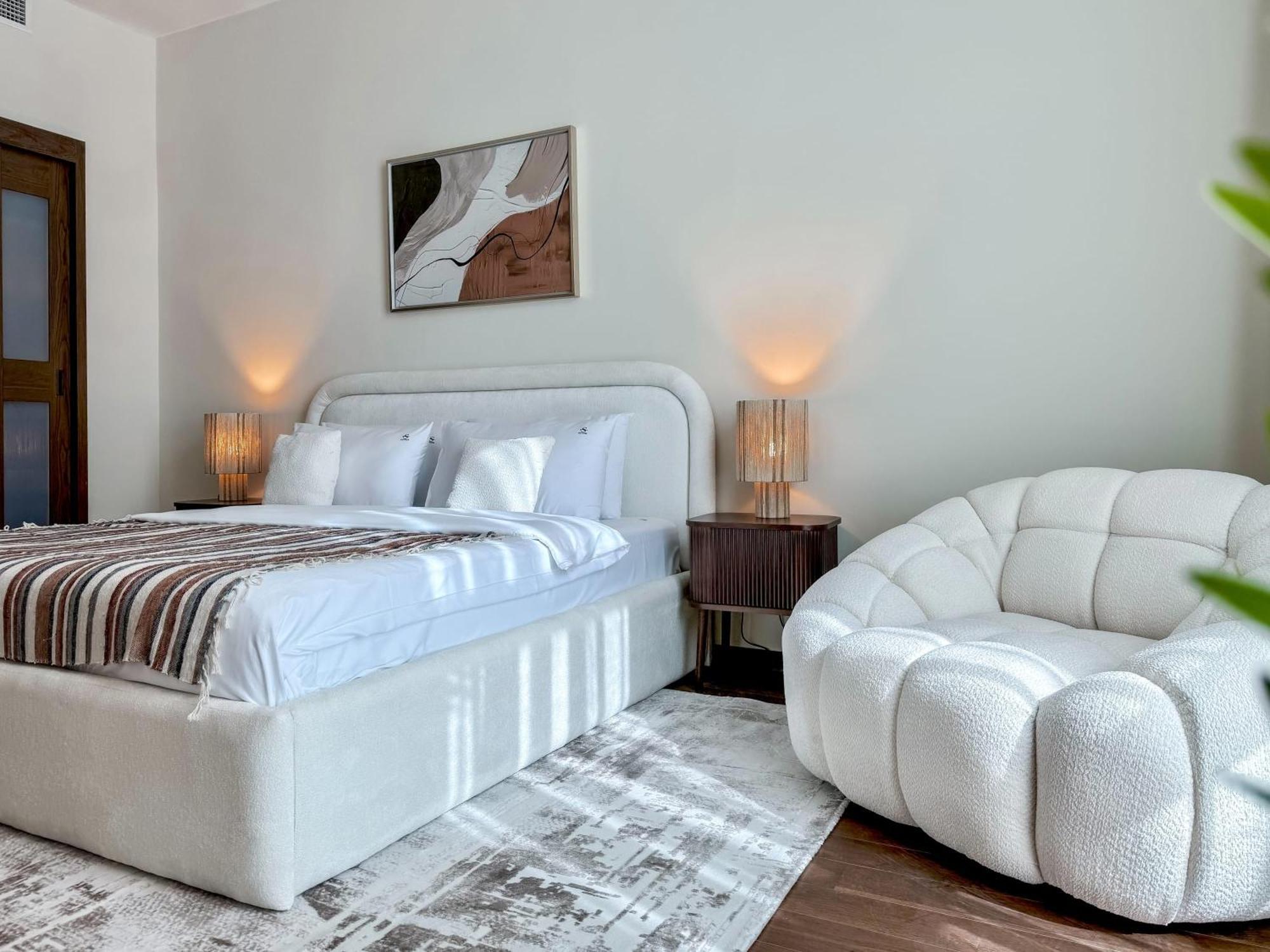 Exquisite 1br Hidden Gem - Oceana Residences Apartment *