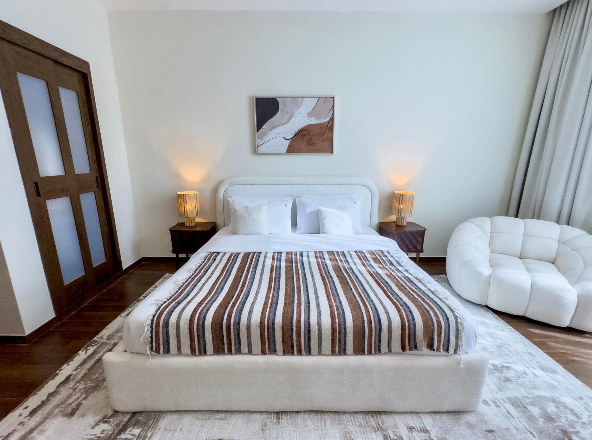 Apartment Exquisite 1br Hidden Gem - Oceana Residences Dubai