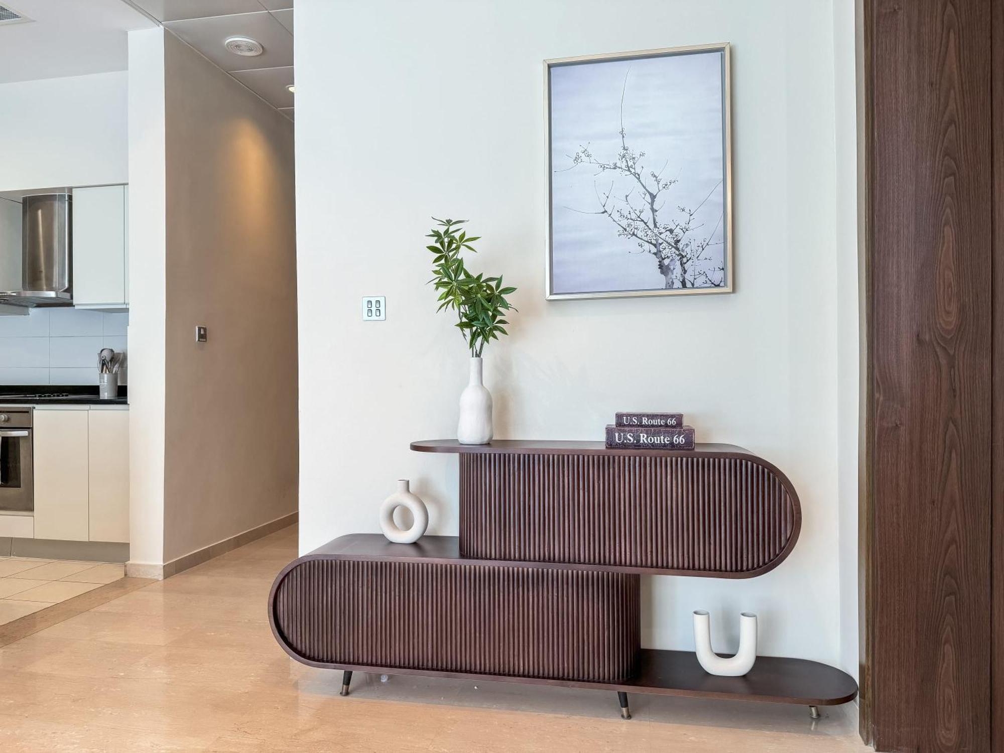 Apartment Exquisite 1br Hidden Gem - Oceana Residences Dubai