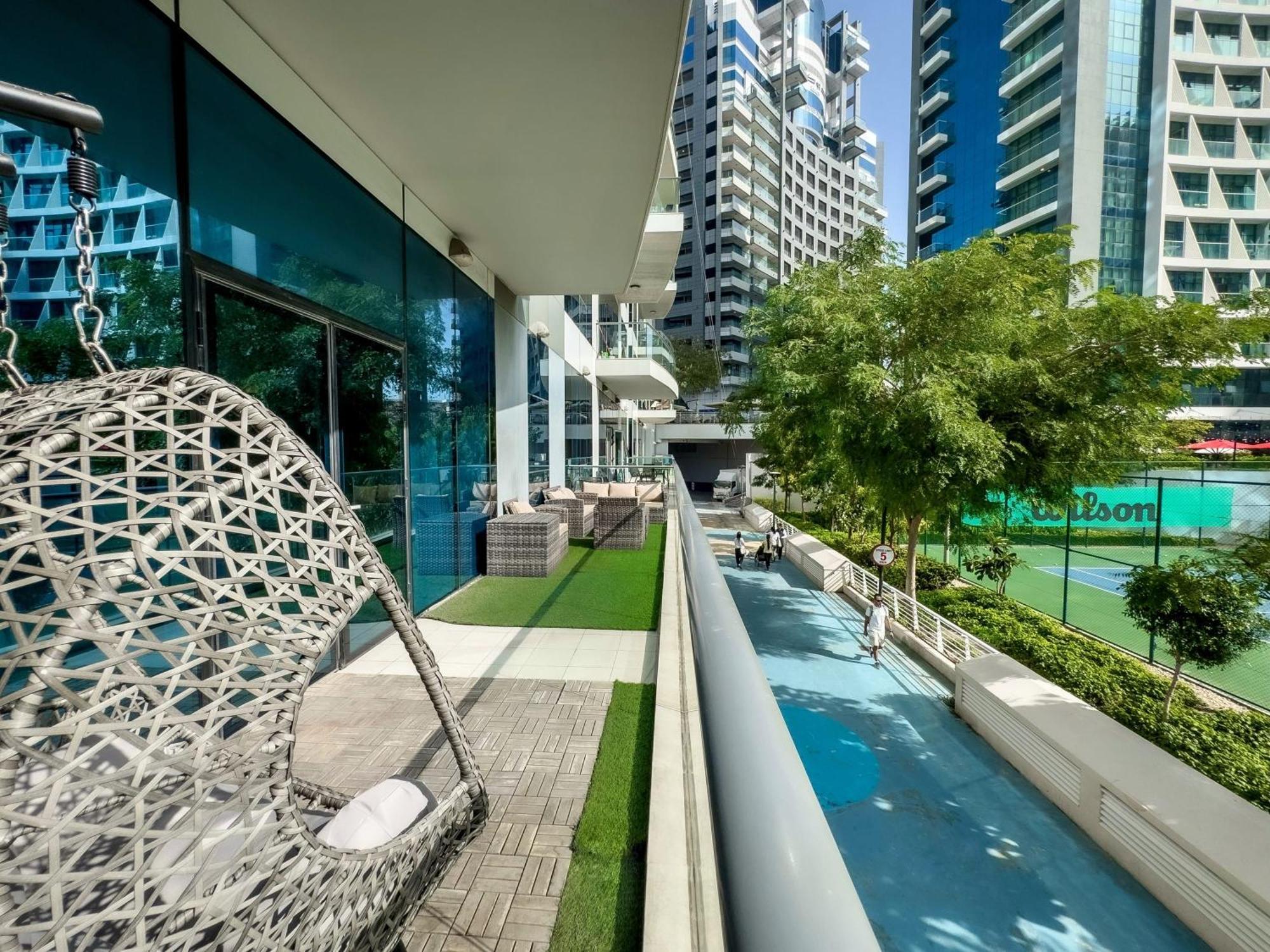 Apartment Exquisite 1br Hidden Gem - Oceana Residences Dubai