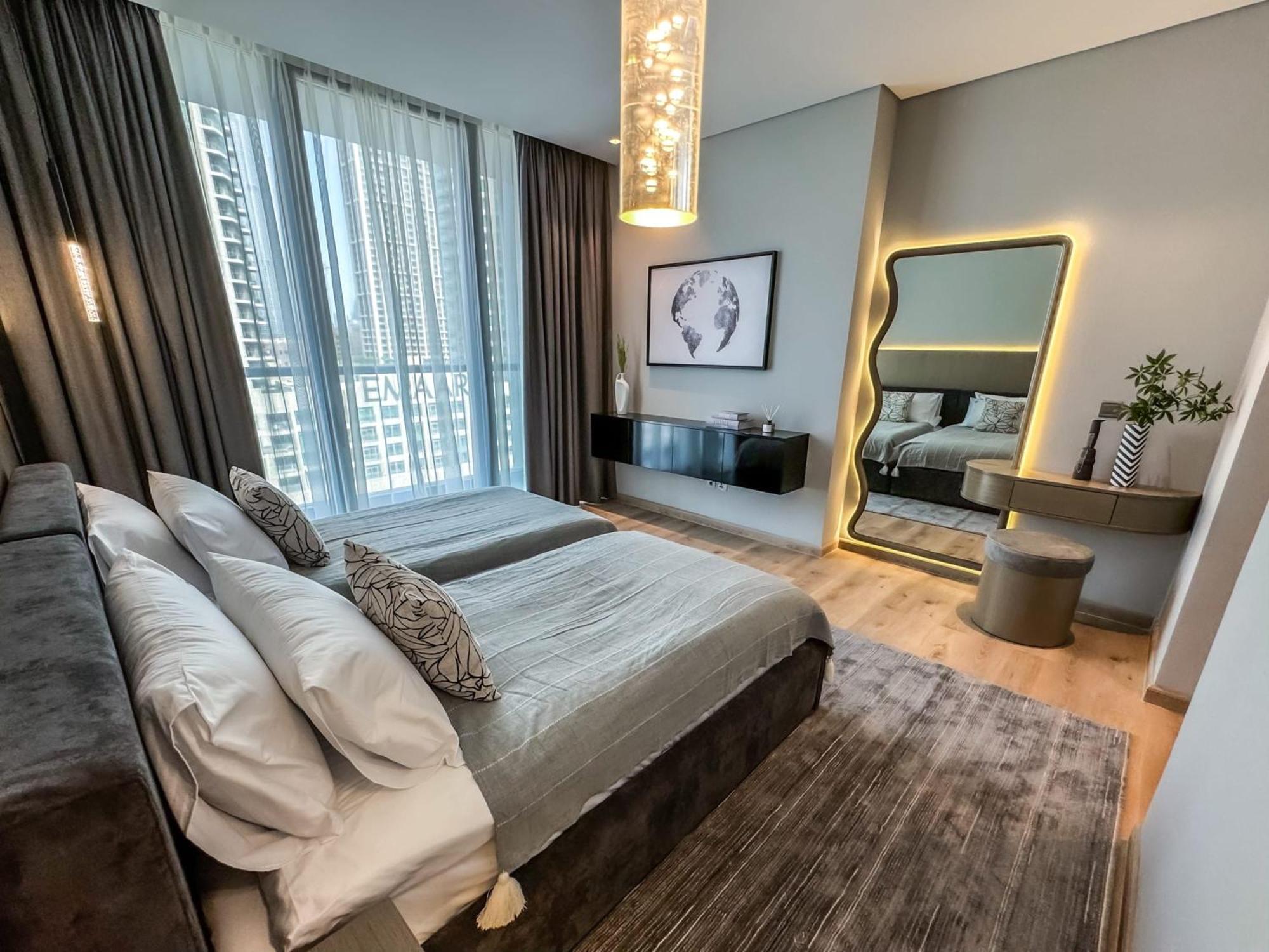 Majestic 2br Haven With Burj Khalifa View Apartment