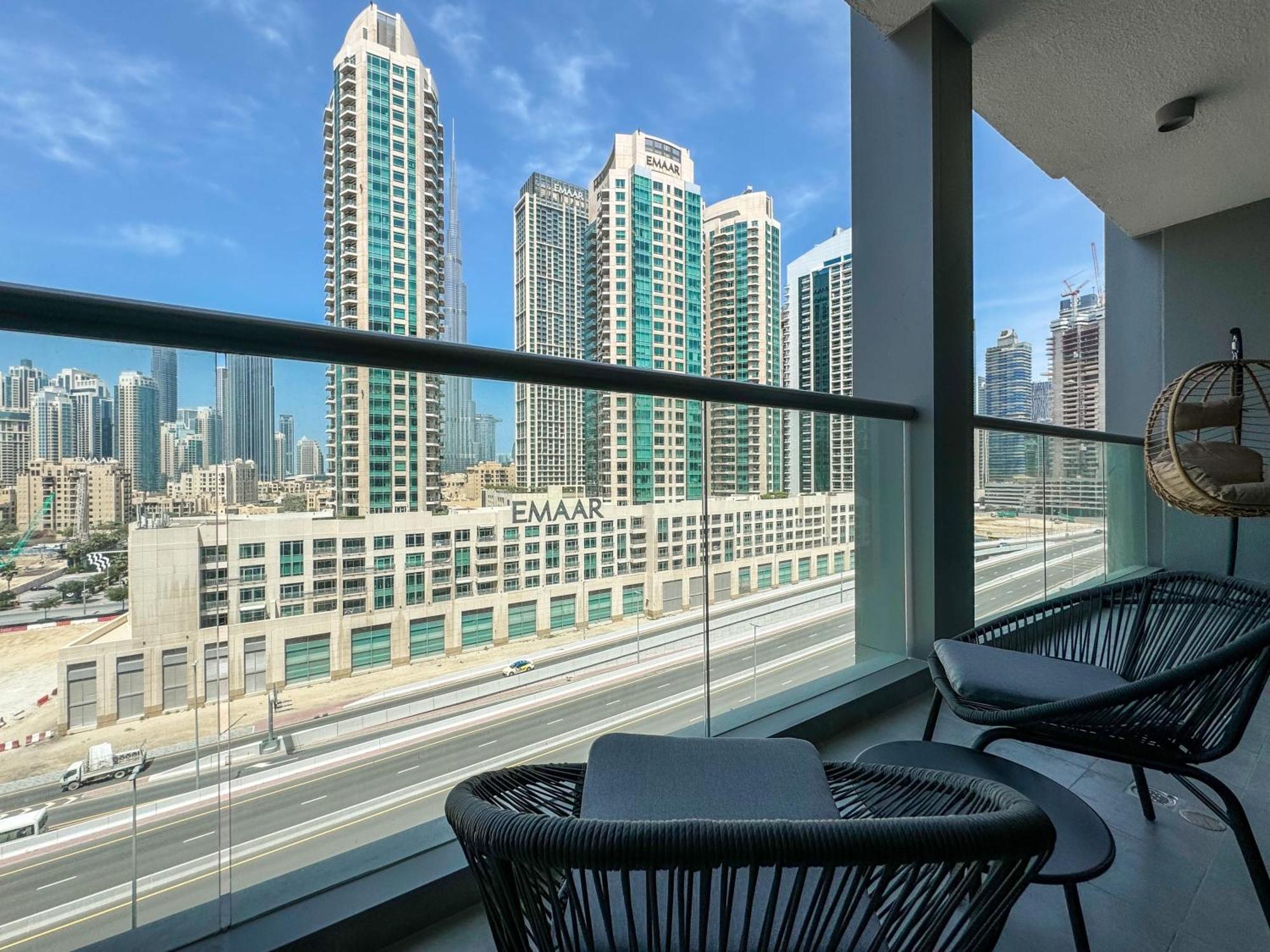 Majestic 2br Haven With Burj Khalifa View Apartment