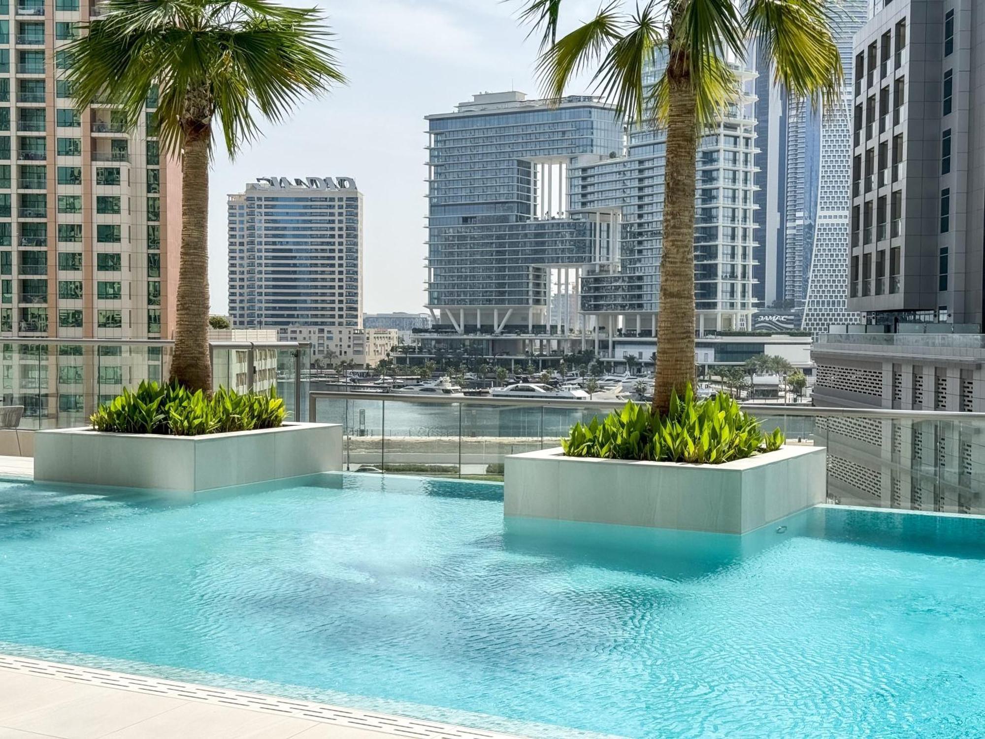 Apartment Majestic 2br Haven With Burj Khalifa View Dubai