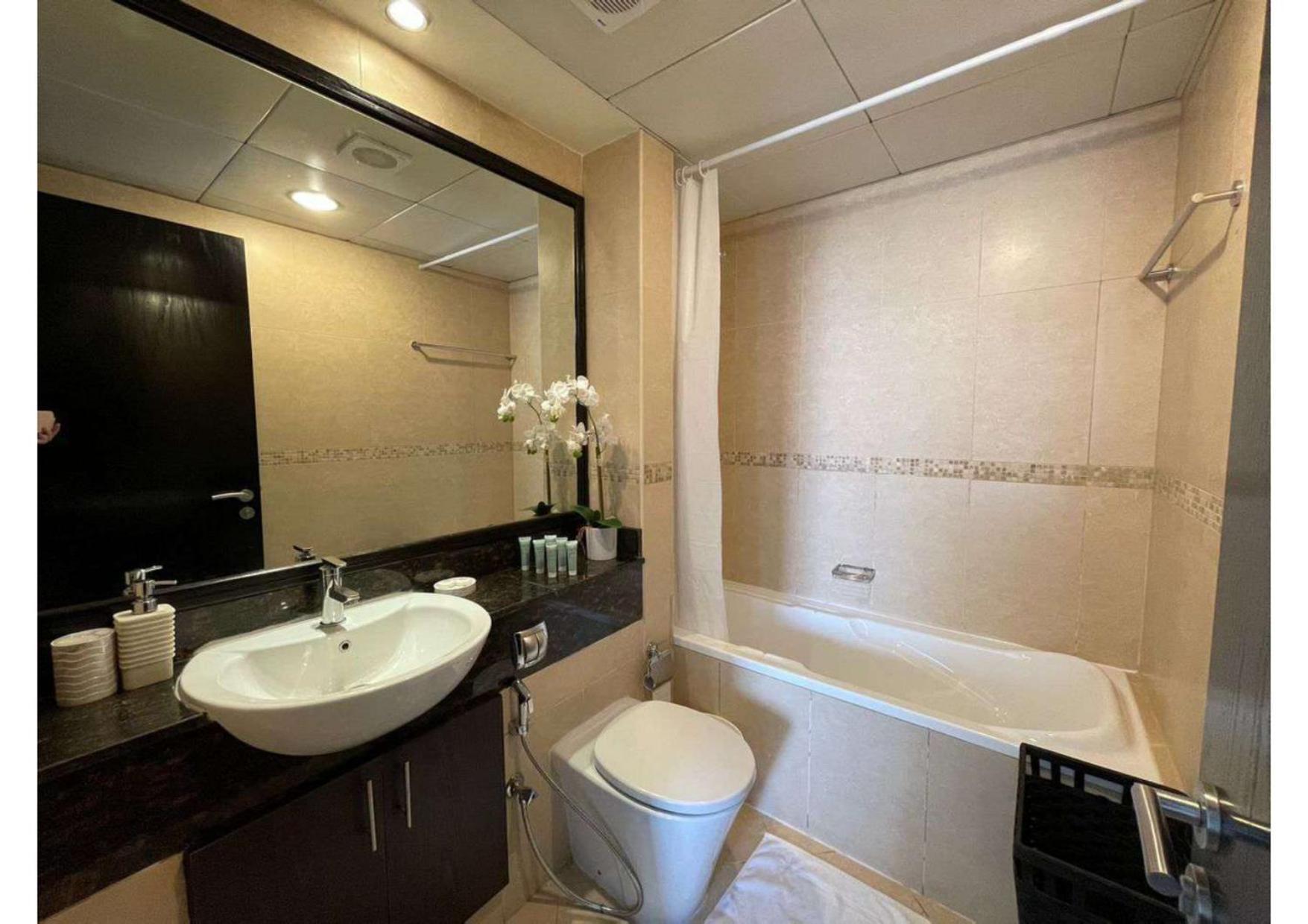 Elevate Your Lifestyle At Goldcrest Bldg. *