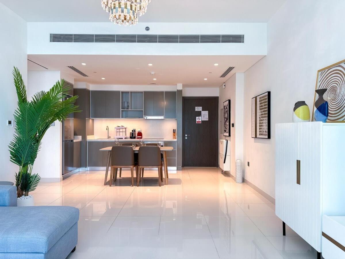 Apartment Vibrant 1br With Marina & Ocean View