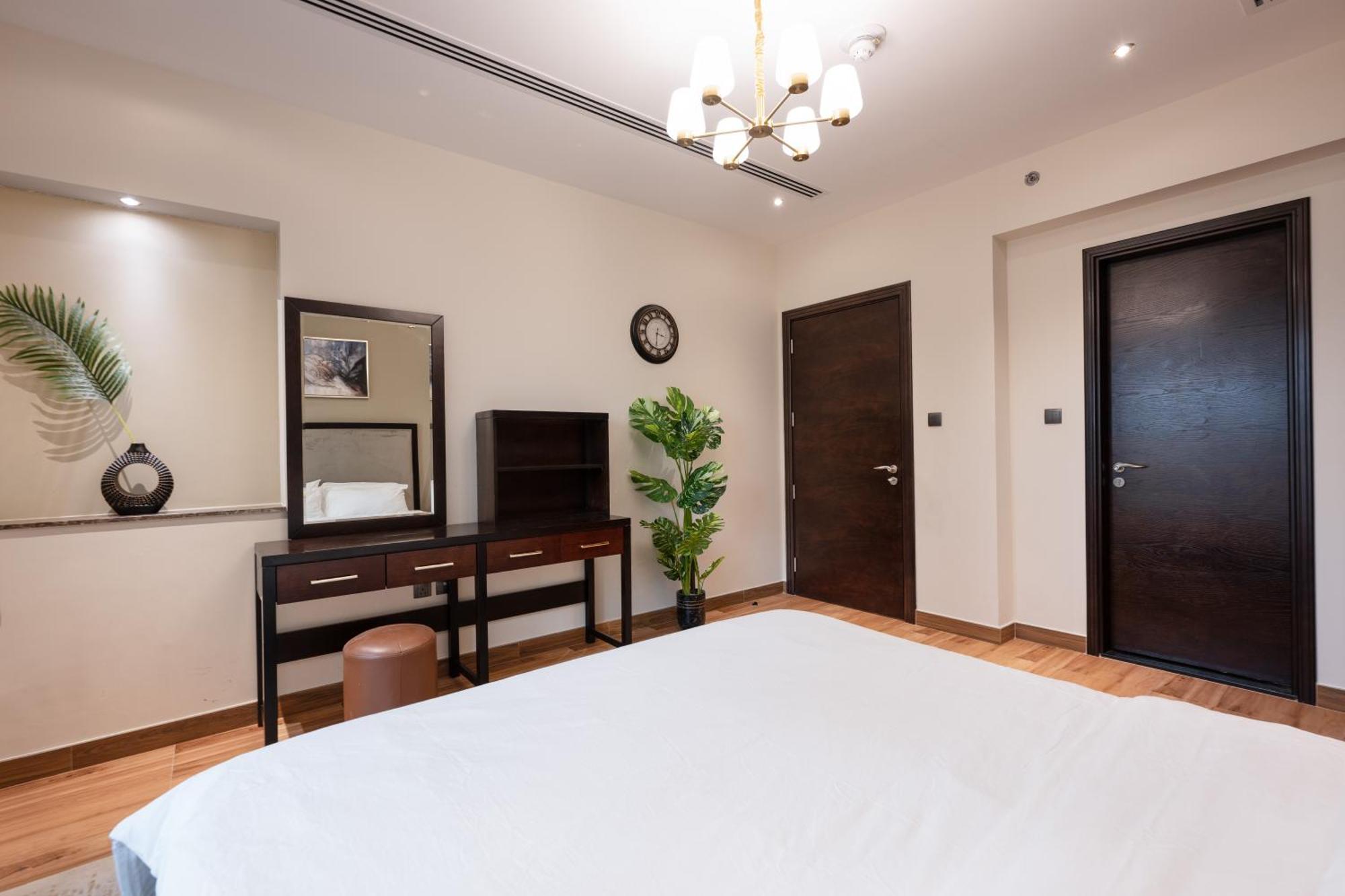 Apartment Luxurious 1br In Elite With Burj Khalifa View Dubai