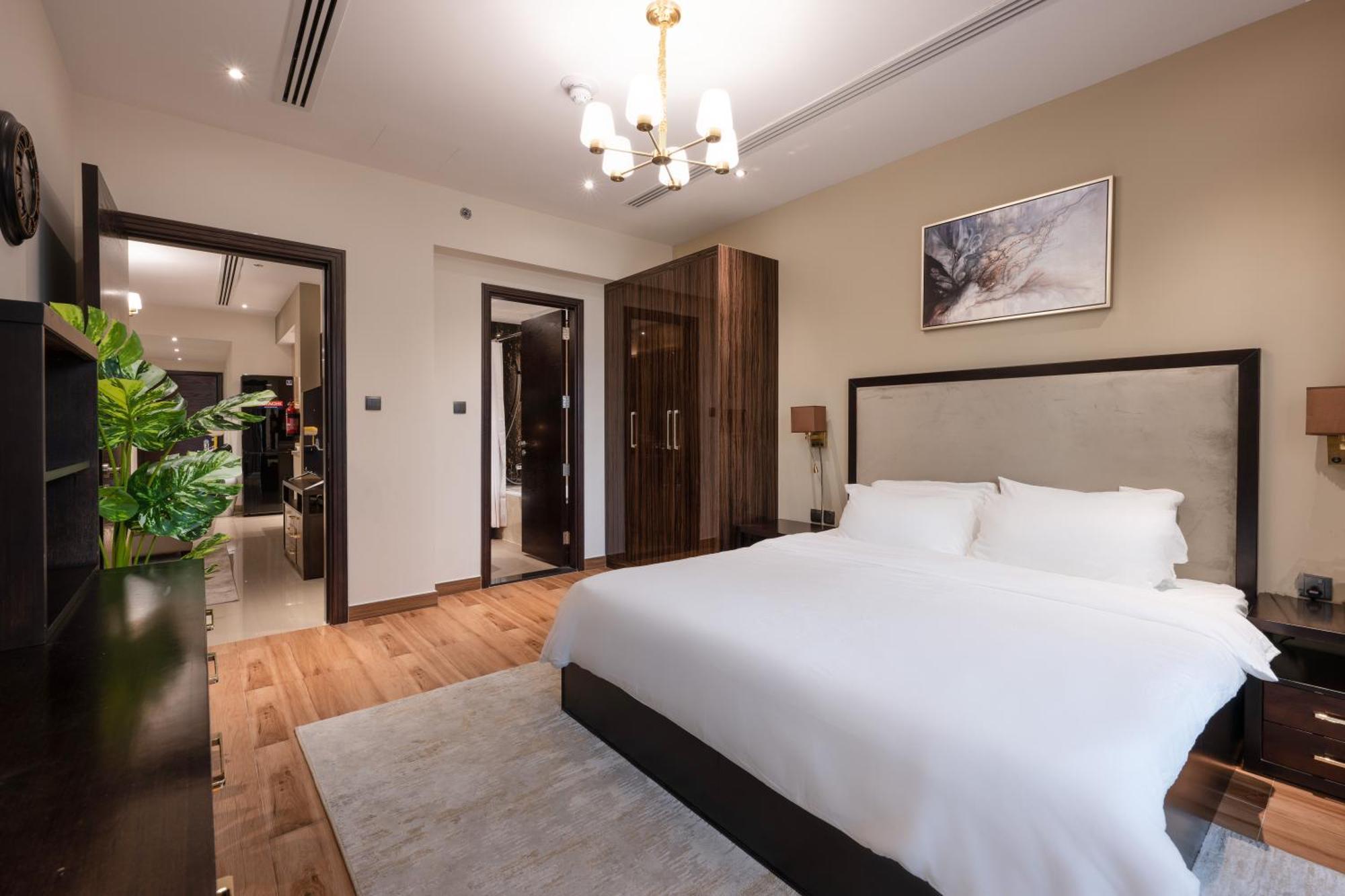 Luxurious 1br In Elite With Burj Khalifa View