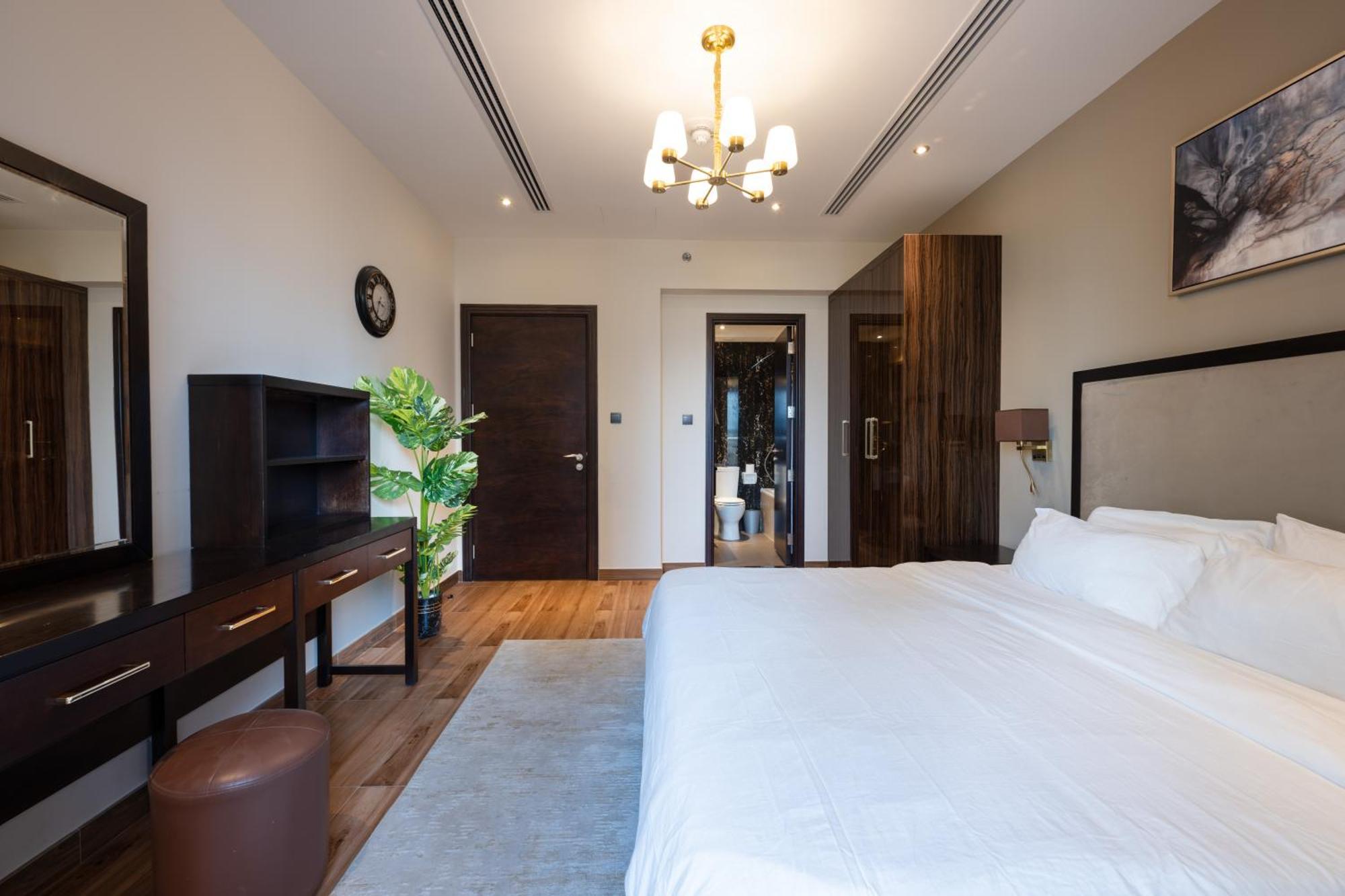 Luxurious 1br In Elite With Burj Khalifa View Dubai