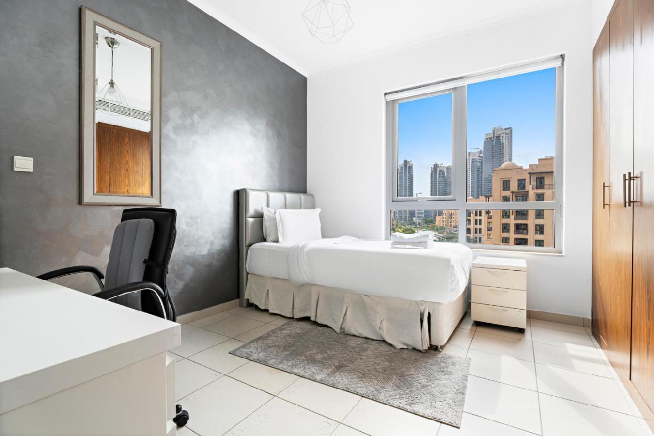 Stonetree - 3br + Maid's Near Burj Khalifa And Fountain Apartment *