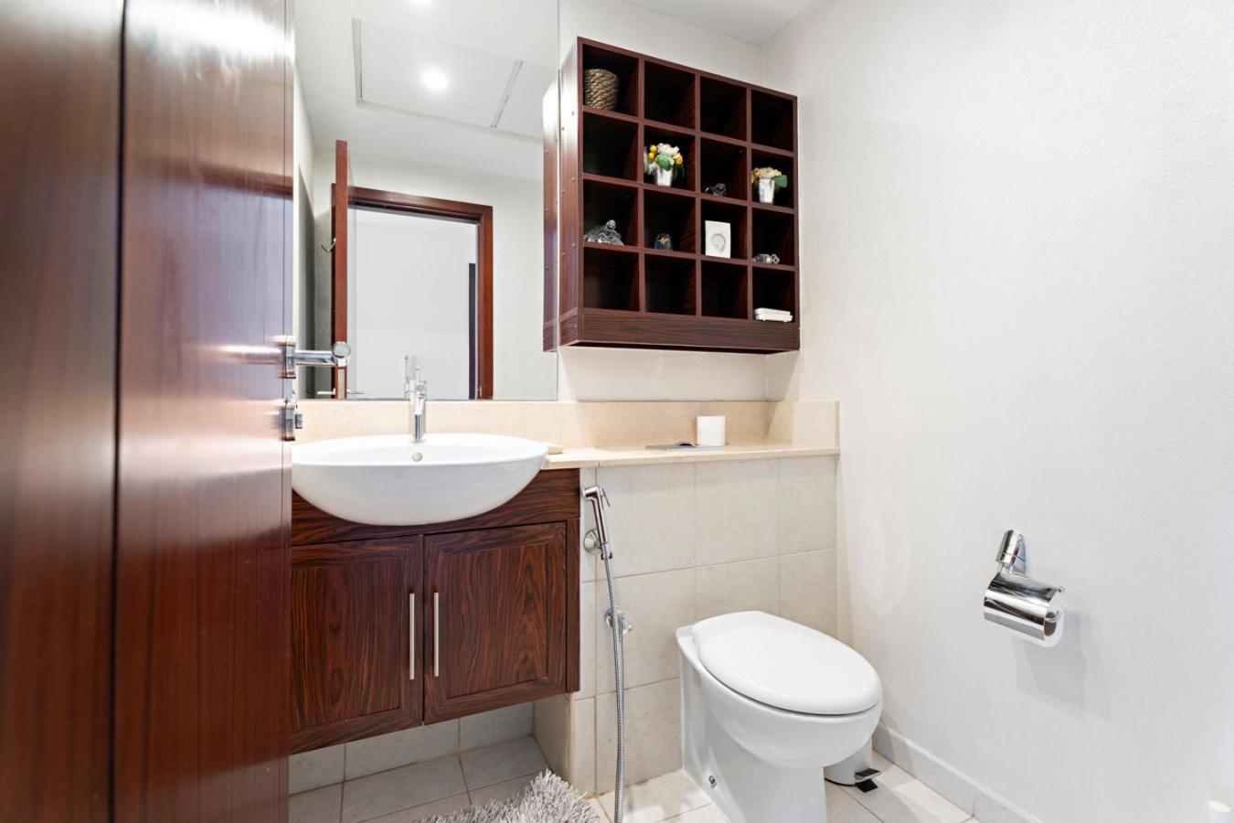 Apartment Stonetree - 3br + Maid's Near Burj Khalifa And Fountain Dubai