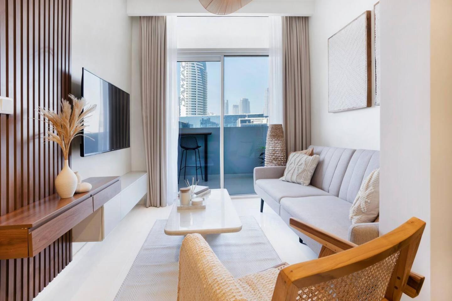 Apartment 5-star Burj Khalifa View In Boho With Pool & Gym! Dubai