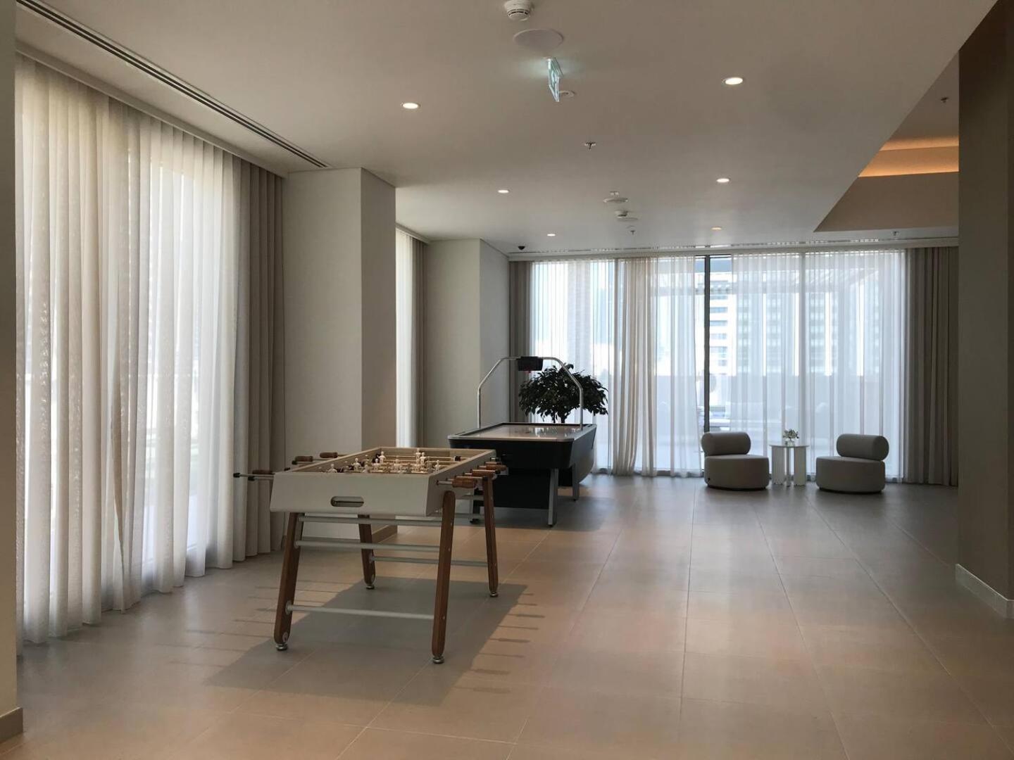 Downtown Flat Burj Khalifaoperametro-sleeps 3! Apartment *
