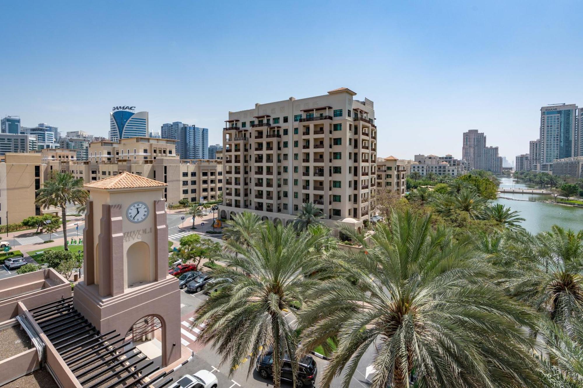 Lux I Tower I Lakes View Apartment *