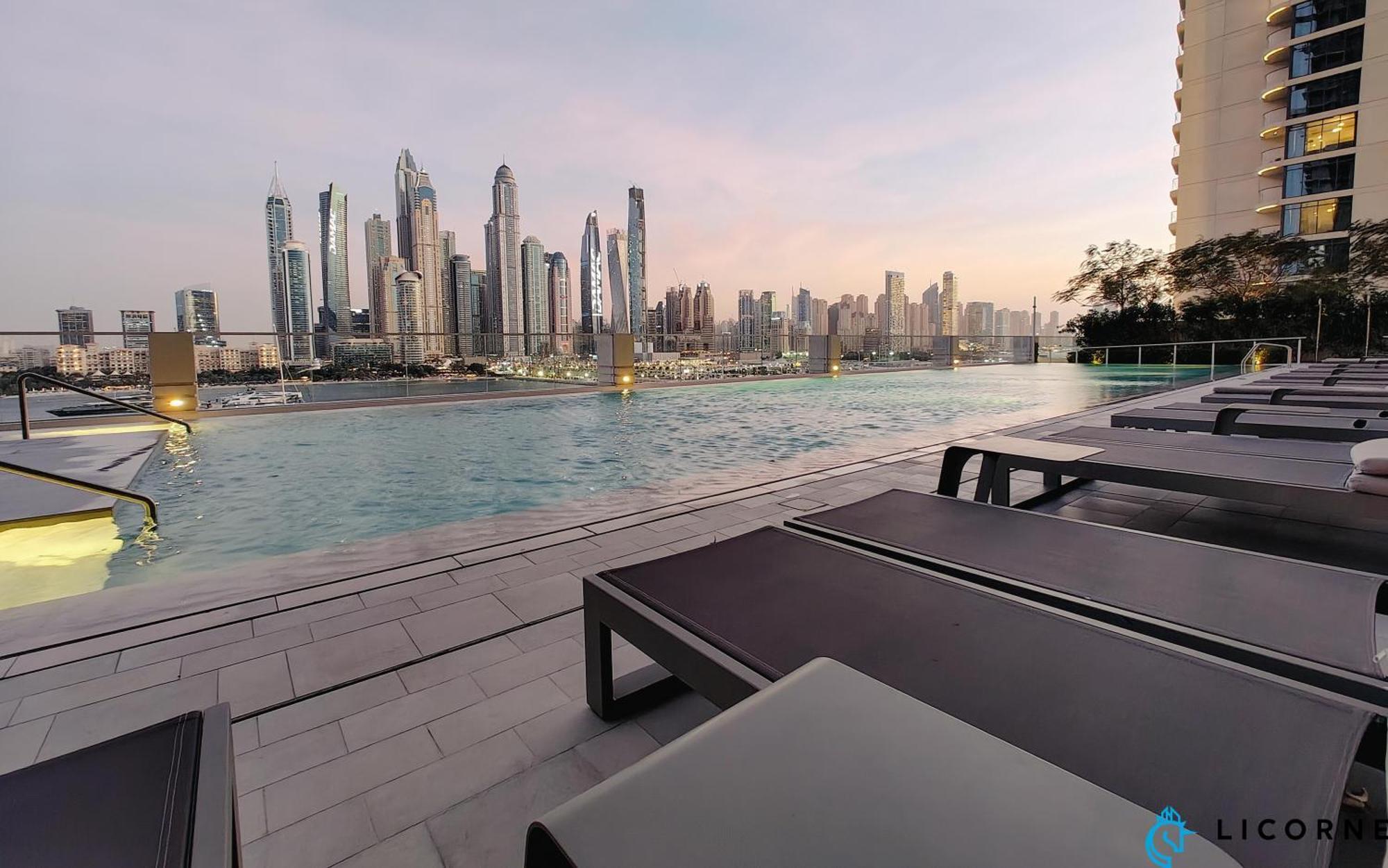Seascape Sanctuary - 3 And A Half Br Beachfront Bliss - Marina Vista Tower 1 Apartment Dubai