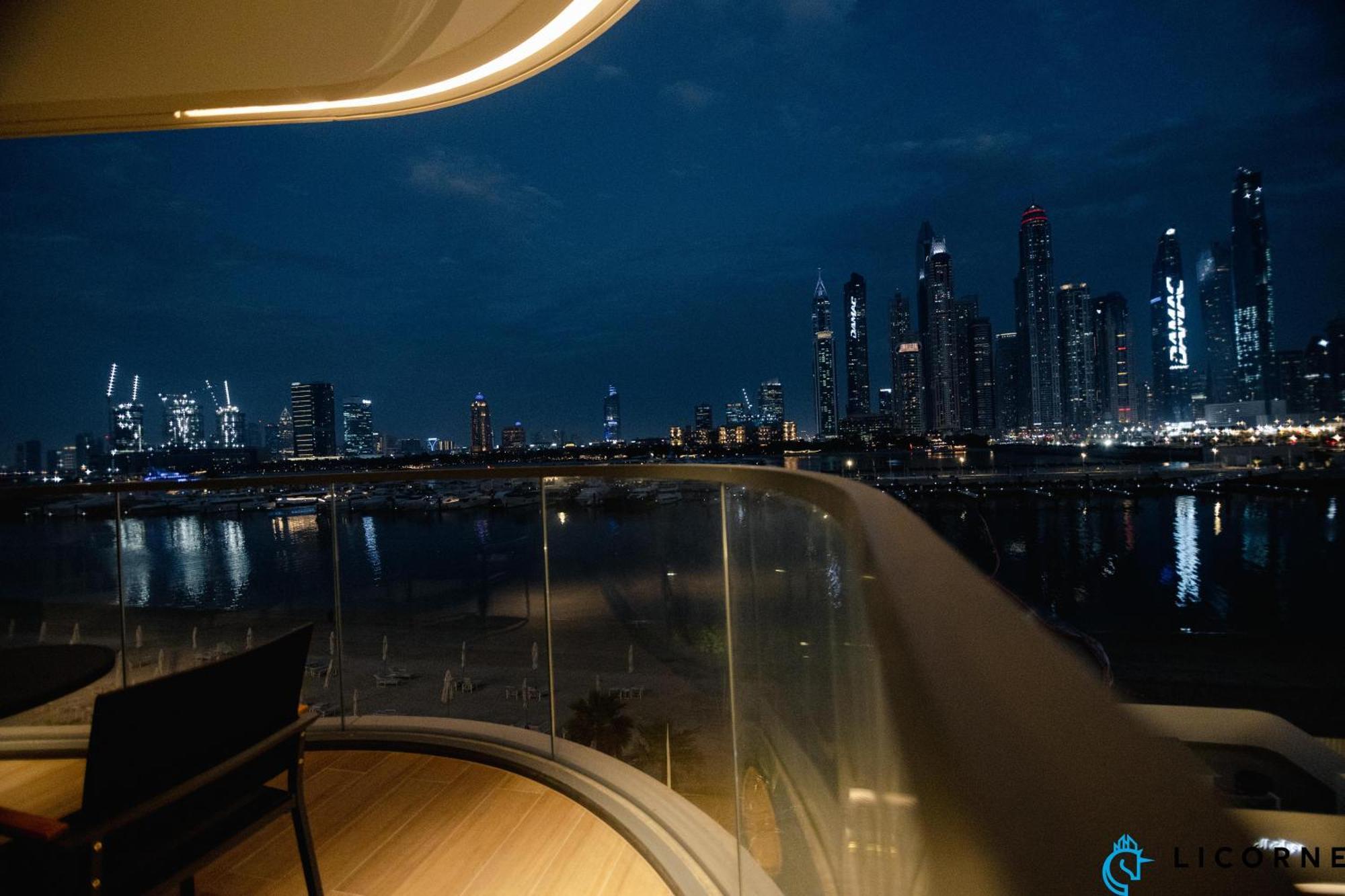 Seascape Sanctuary - 3 And A Half Br Beachfront Bliss - Marina Vista Tower 1 Dubai