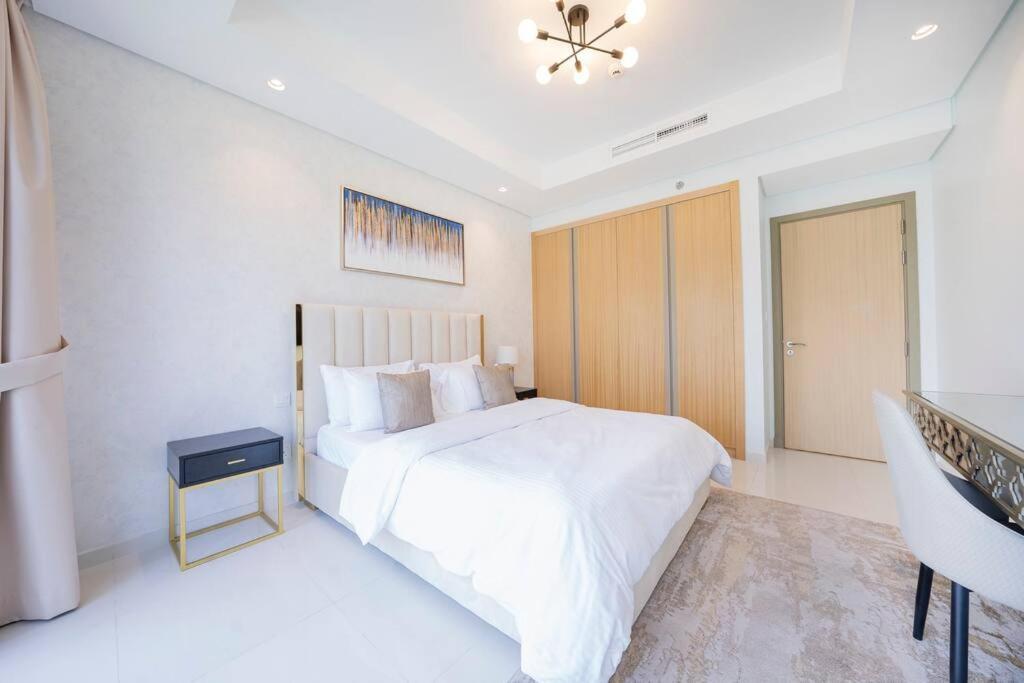 Apartment Paramount Midtown - Burj Khalifa Views Dubai