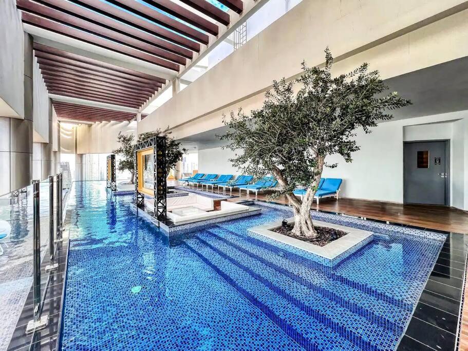 Paramount Midtown - Burj Khalifa Views Apartment