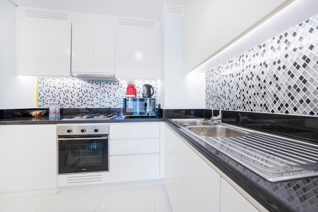 Apartment Paramount Midtown - Burj Khalifa Views *