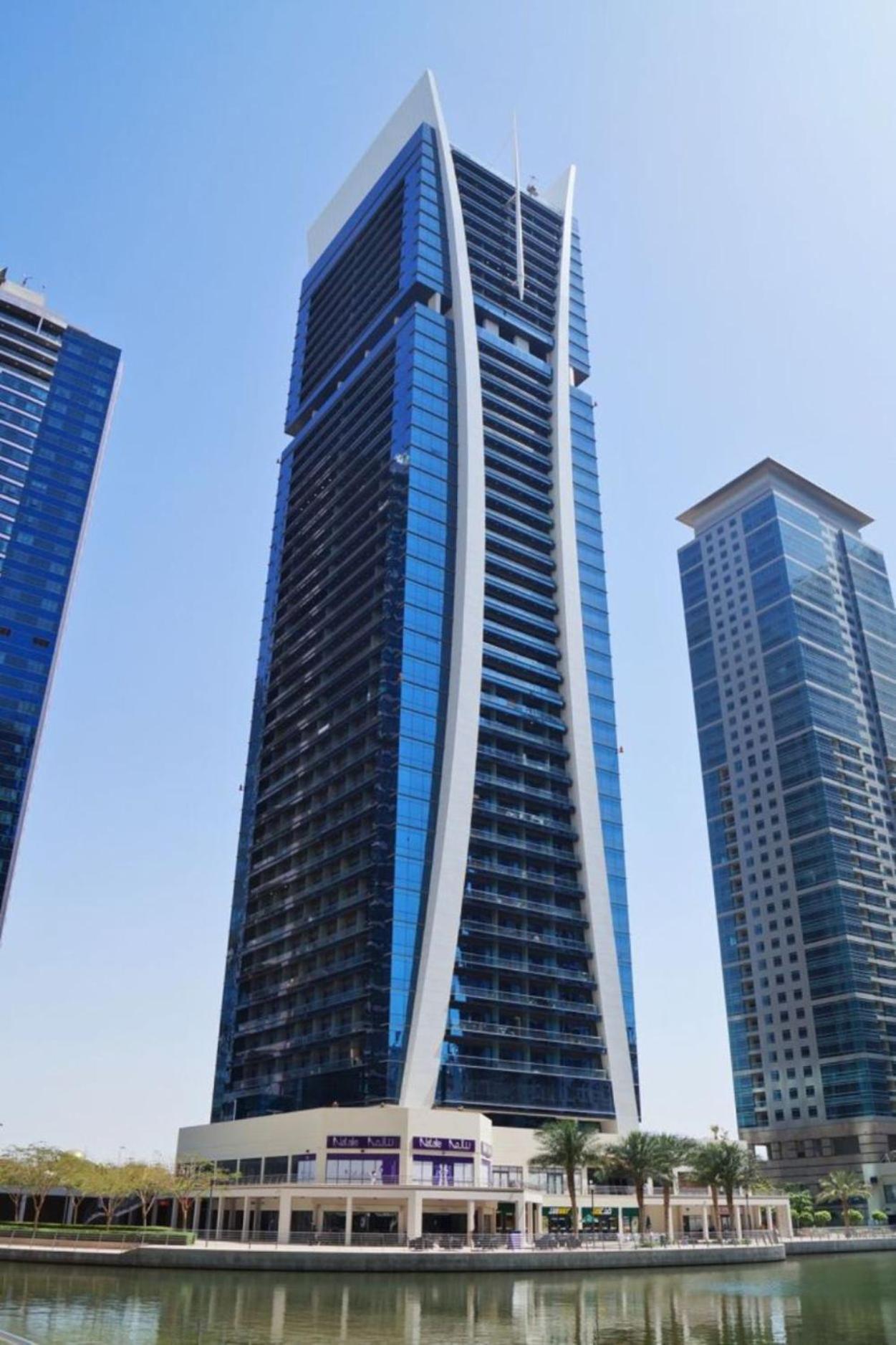 Click - Jlt - & Balcony Lakes View Entire -jn * Dubai