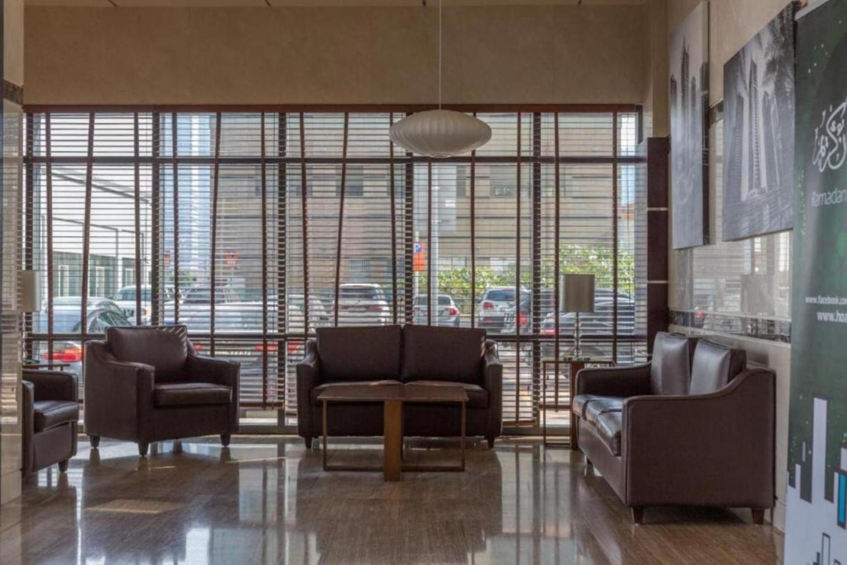 Apartment Click - Jlt - & Balcony Lakes View Entire -jn *