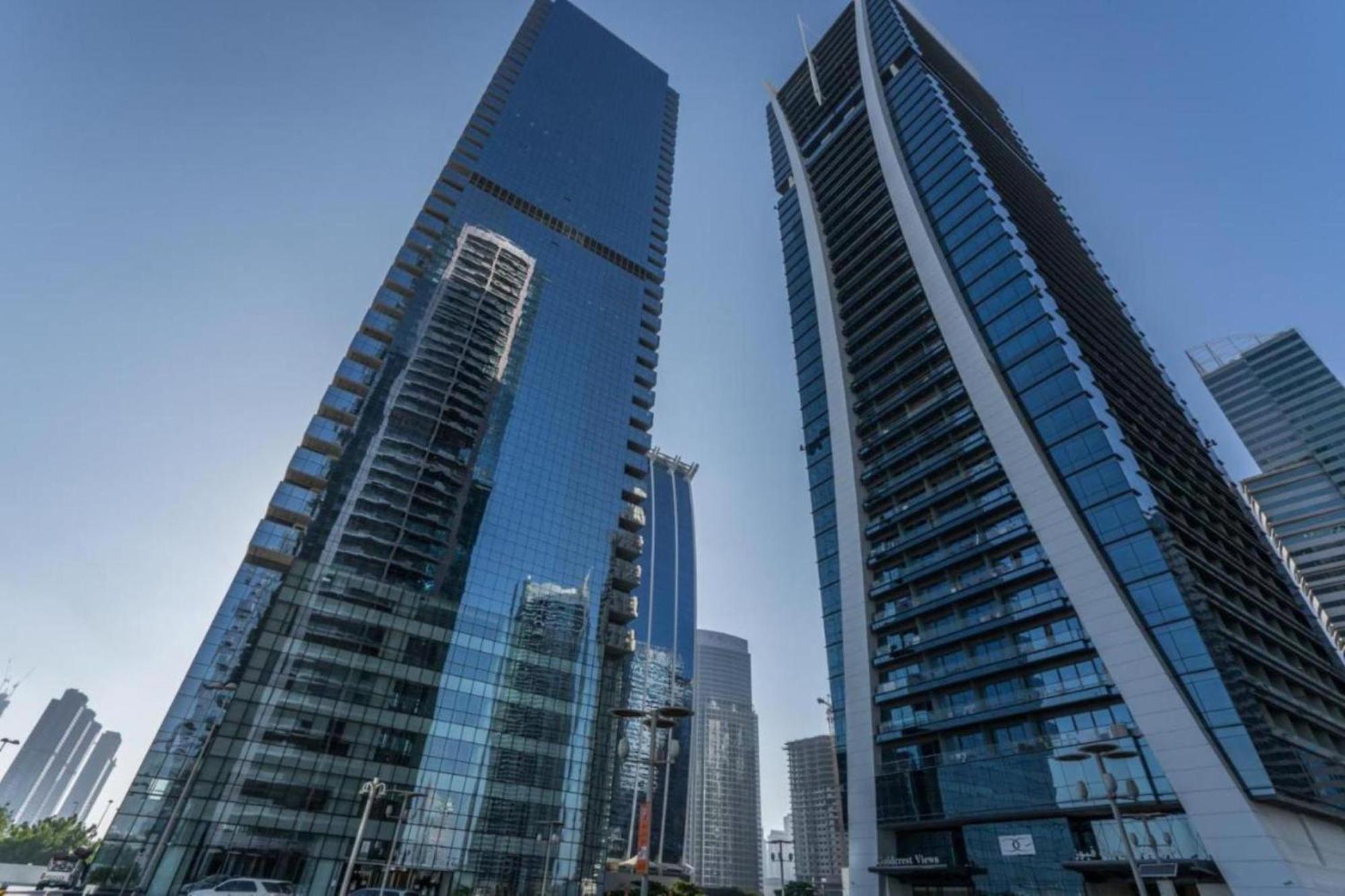 Apartment Click - Jlt - & Balcony Lakes View Entire -jn *