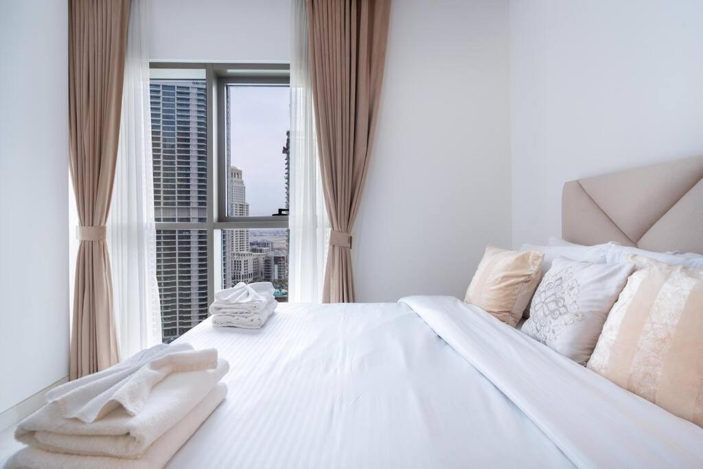 2bdr - Pool - Emaar - Creek Harbour *