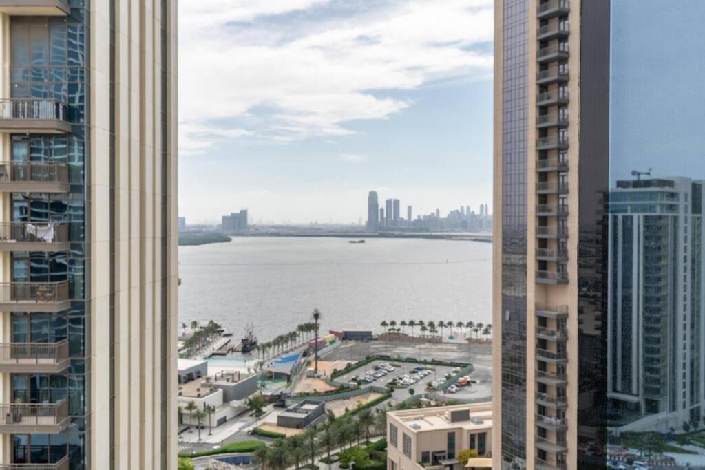 Apartment 2bdr - Pool - Emaar - Creek Harbour *