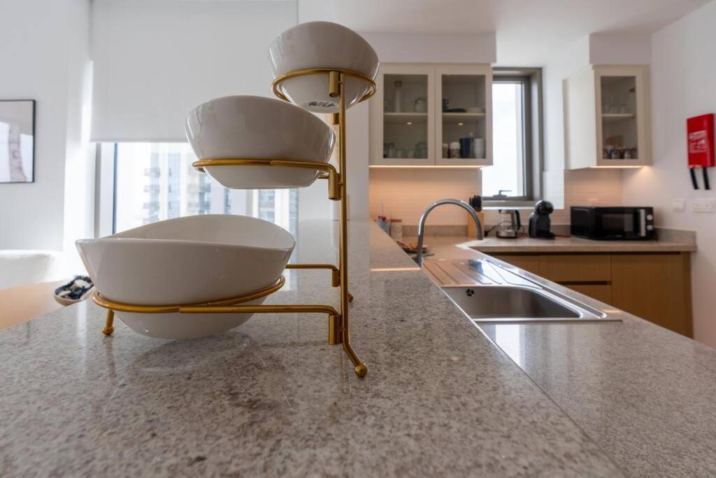2bdr - Pool - Emaar - Creek Harbour *