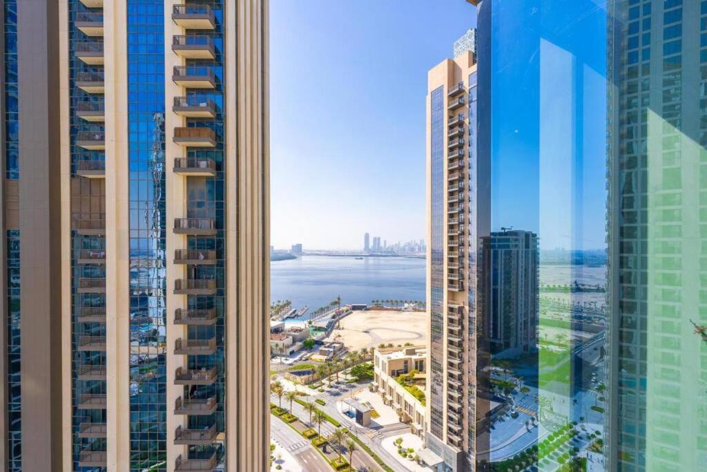 2bdr - Pool - Emaar - Creek Harbour * Dubai