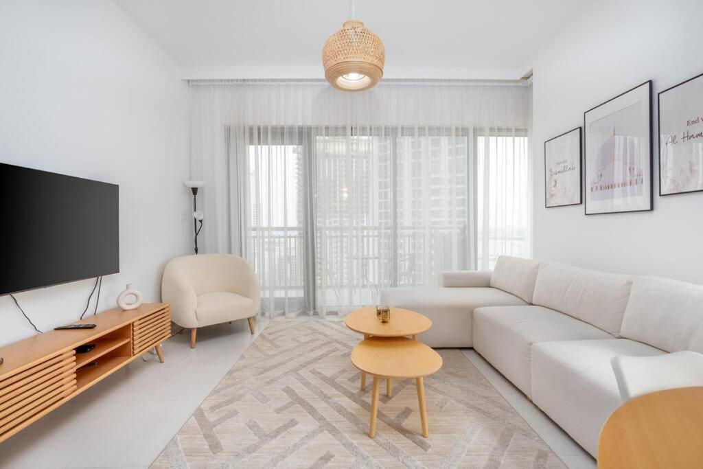 Apartment 2bdr - Pool - Emaar - Creek Harbour Dubai