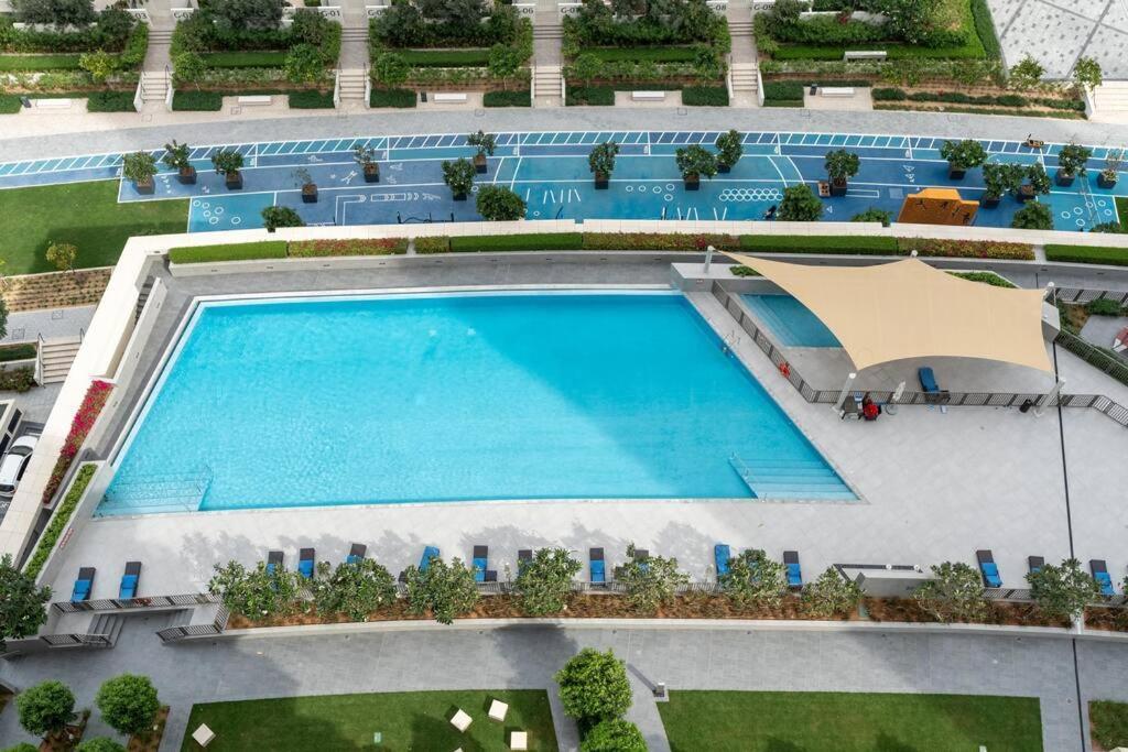 Apartment 2bdr - Pool - Emaar - Creek Harbour *