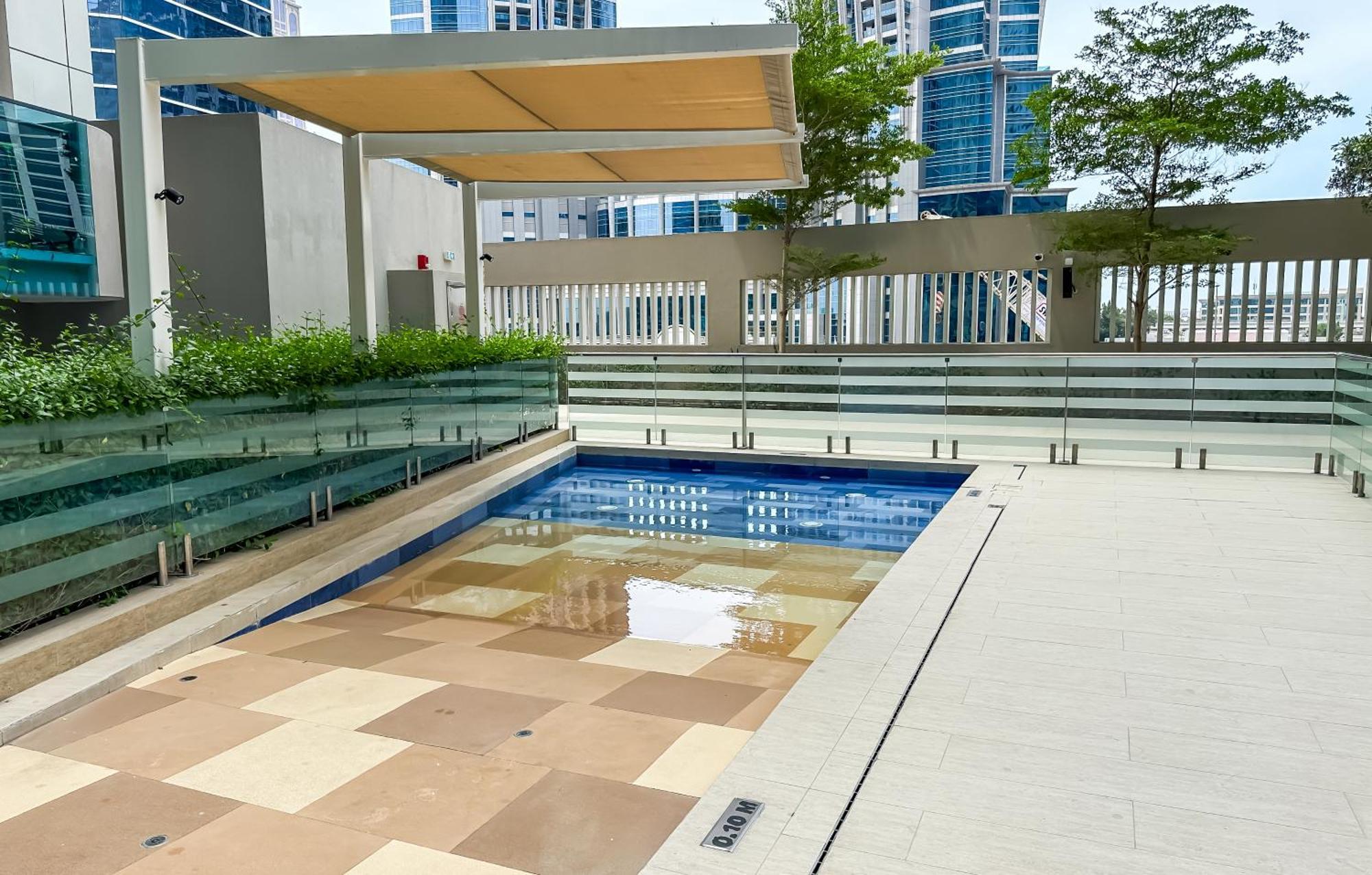 Chic / Prime Business Bay Location / Spacious Balcony / New Building / Perfect For Solo Travelers, Busy Professionals, Couples Apartment