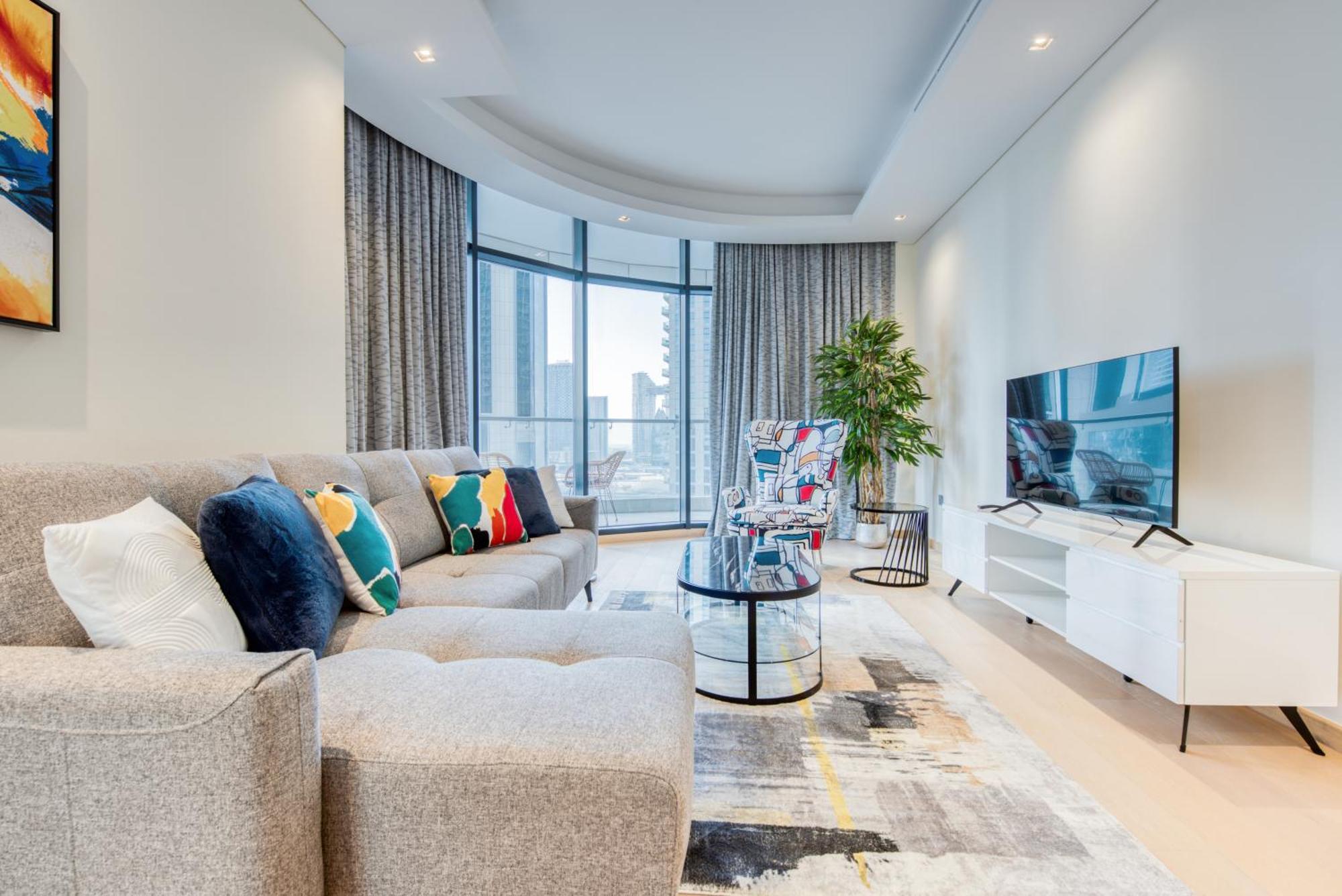 Rh- Downtown Delight, Spacious 01br Near Mall & Burj Khalifa, Rp Heights Dubai