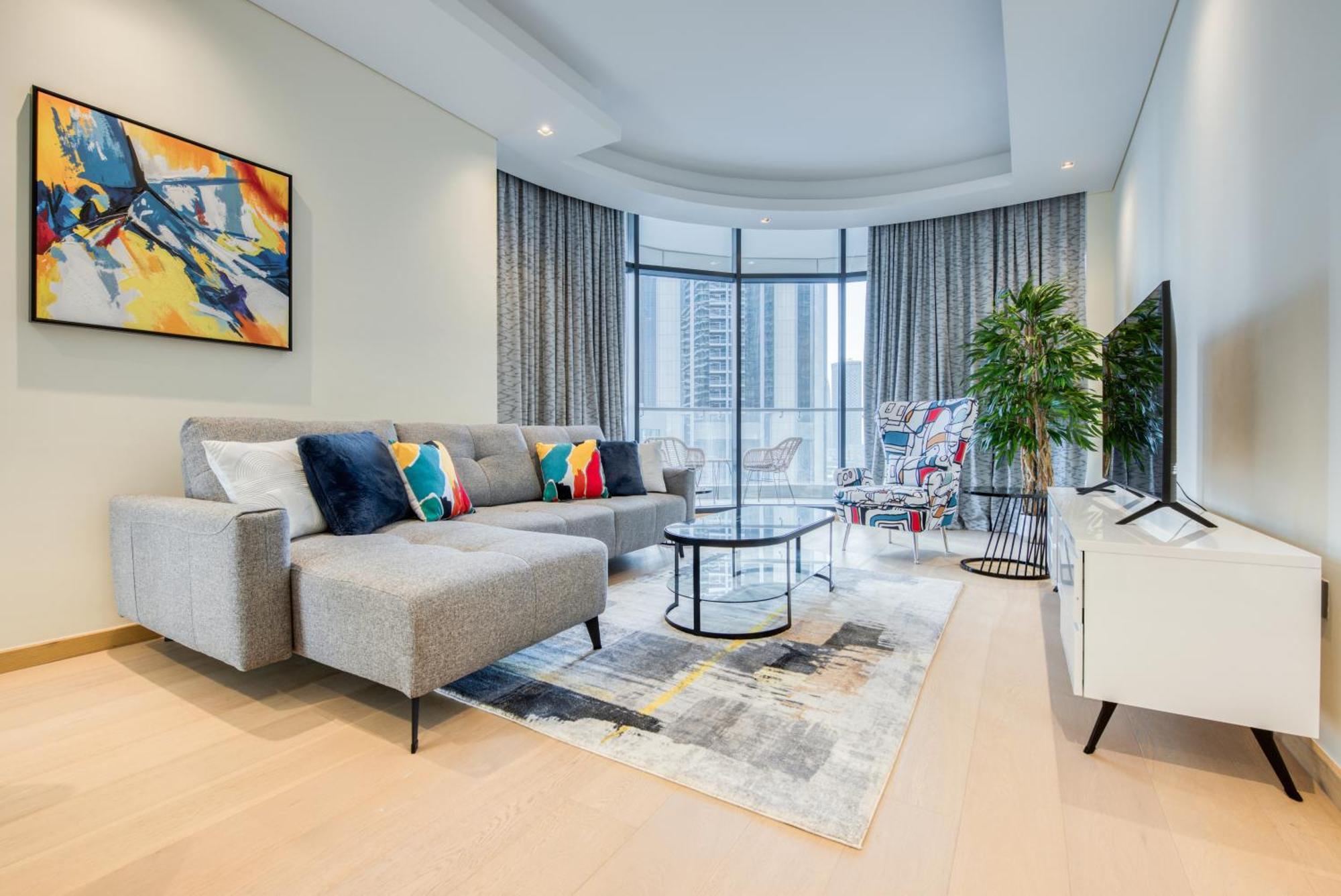 Apartment Rh- Downtown Delight, Spacious 01br Near Mall & Burj Khalifa, Rp Heights *