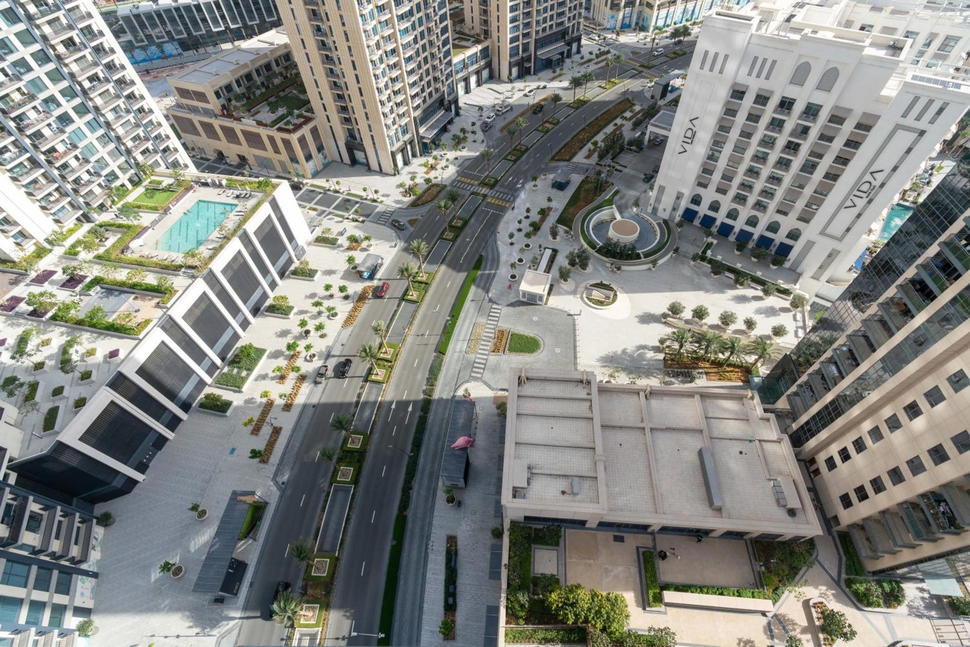 Lux Creek Harbour Blvd Views * Dubai