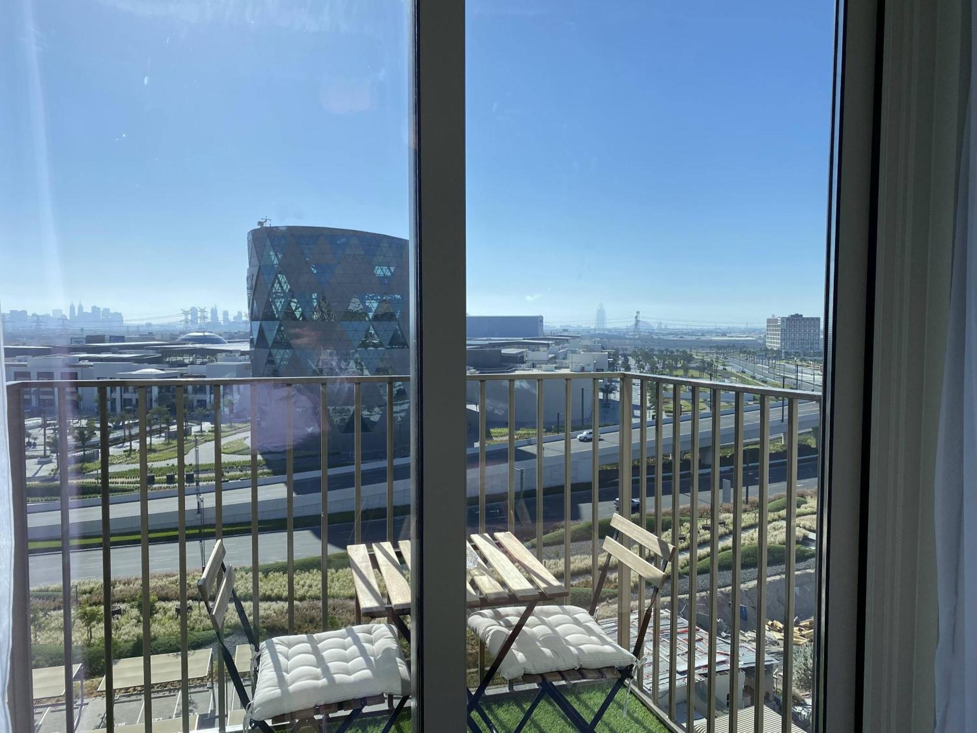 Lux Bnb Collective-1 -dubai Hills Apartment