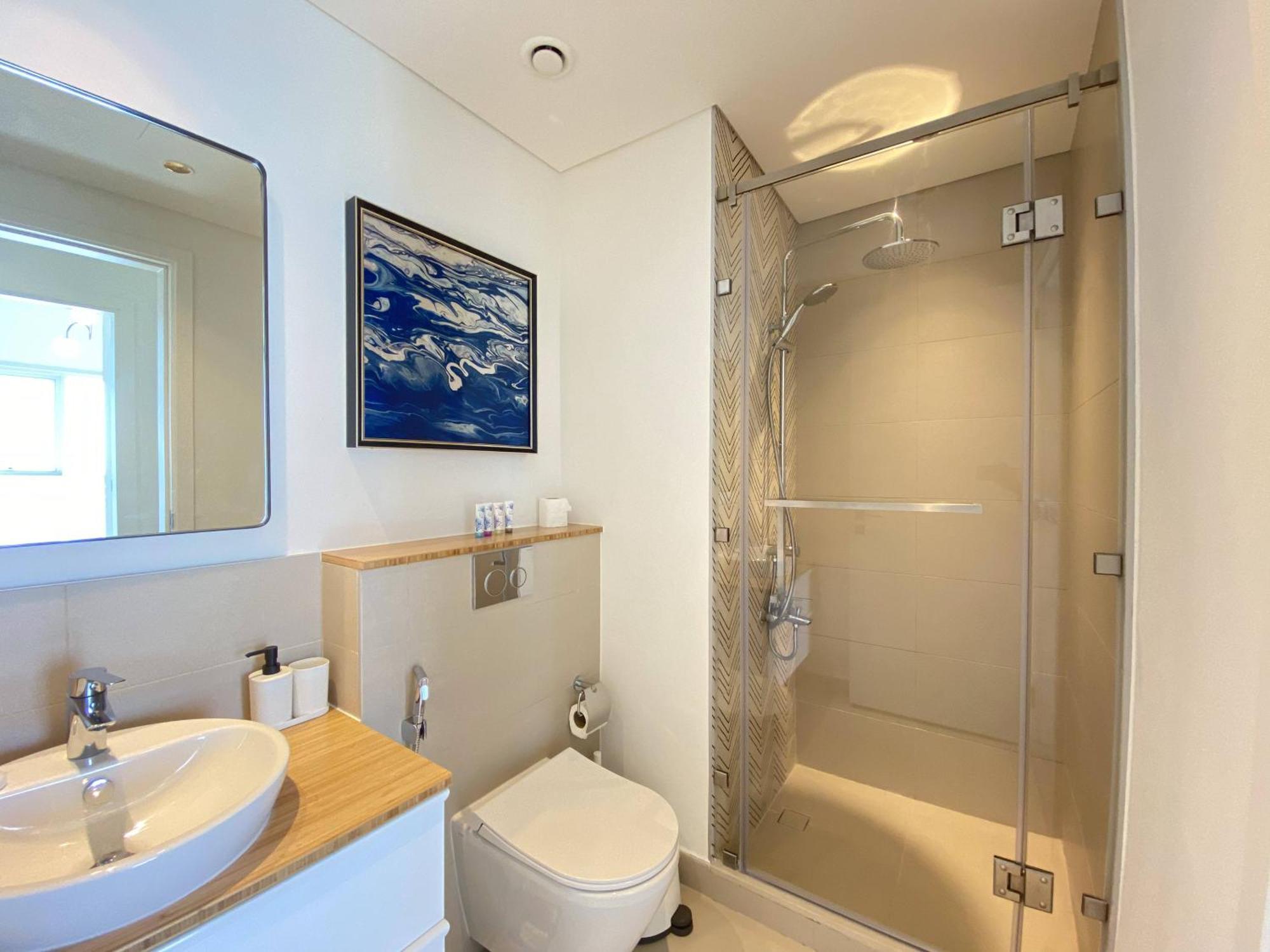 Lux Bnb Collective-1 -dubai Hills Apartment Dubai