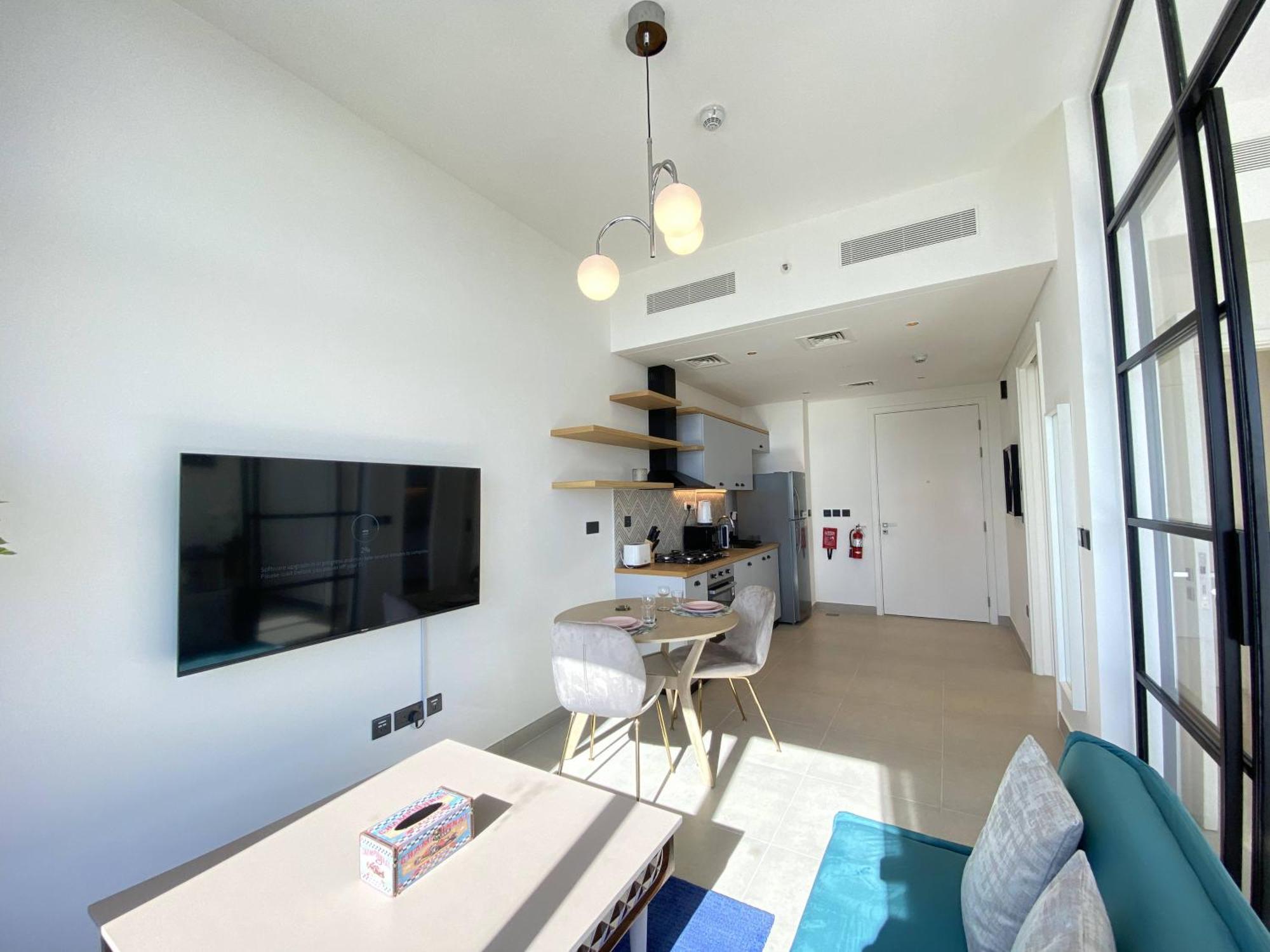 Apartment Lux Bnb Collective-1 -dubai Hills