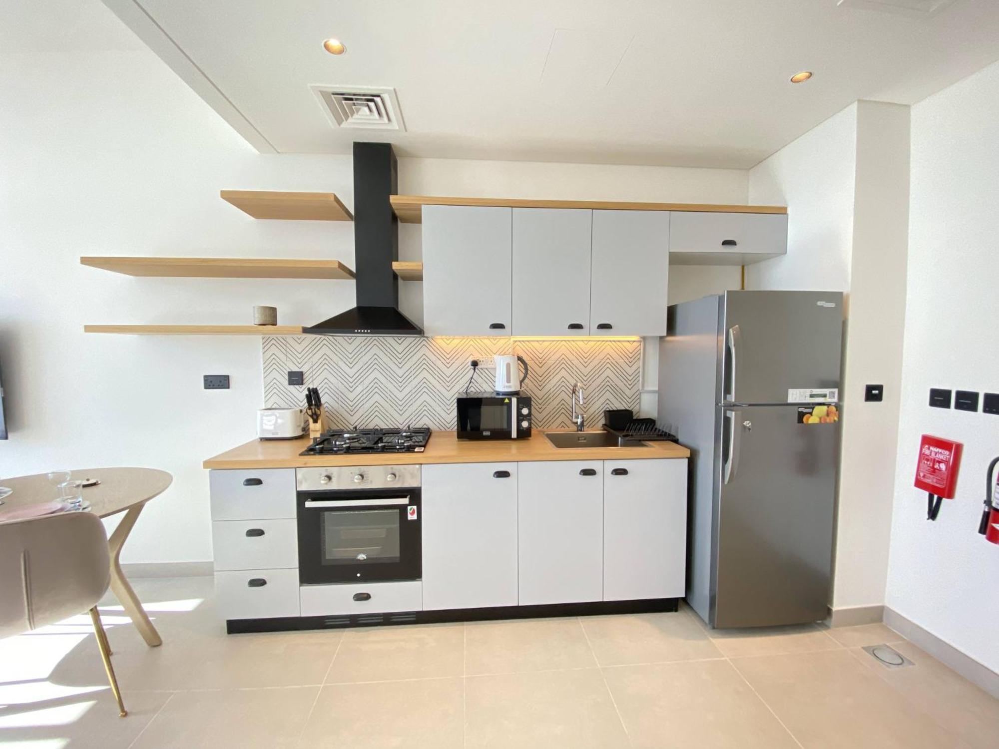 Lux Bnb Collective-1 -dubai Hills Apartment Dubai