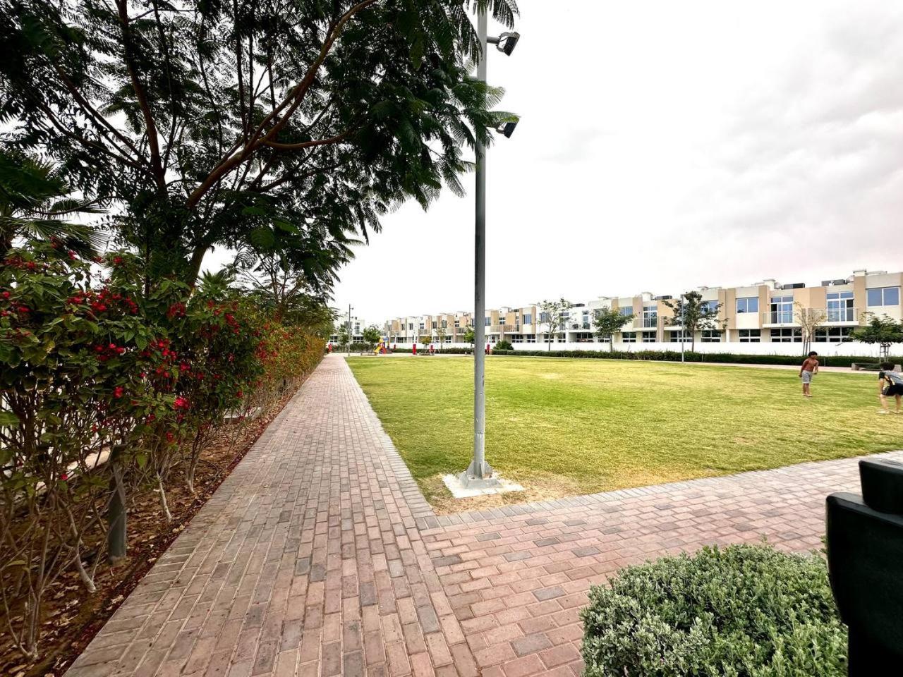 Apartment Amazing 1bedroom Maid In Avencia At Damac Hills 2 Dubai