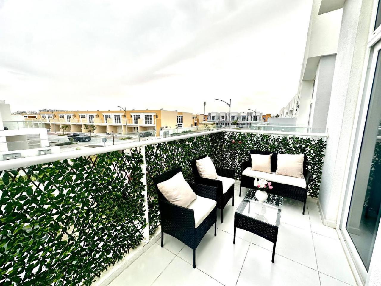 Apartment Amazing 1bedroom Maid In Avencia At Damac Hills 2 *