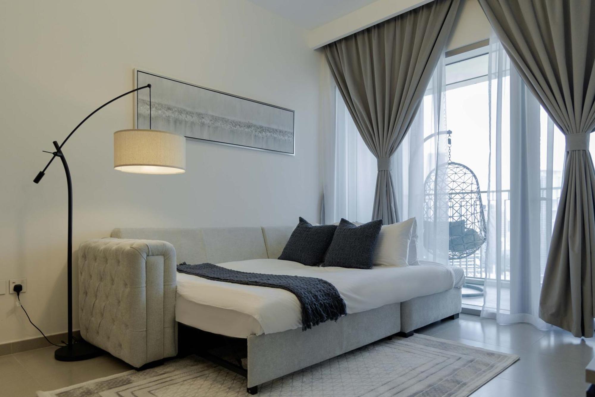 Apartment Sleeps 4 Mall Access Difc Views