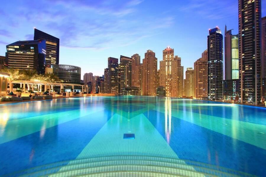 Guestready - Sublime Hideaway In Marina Apartment Dubai