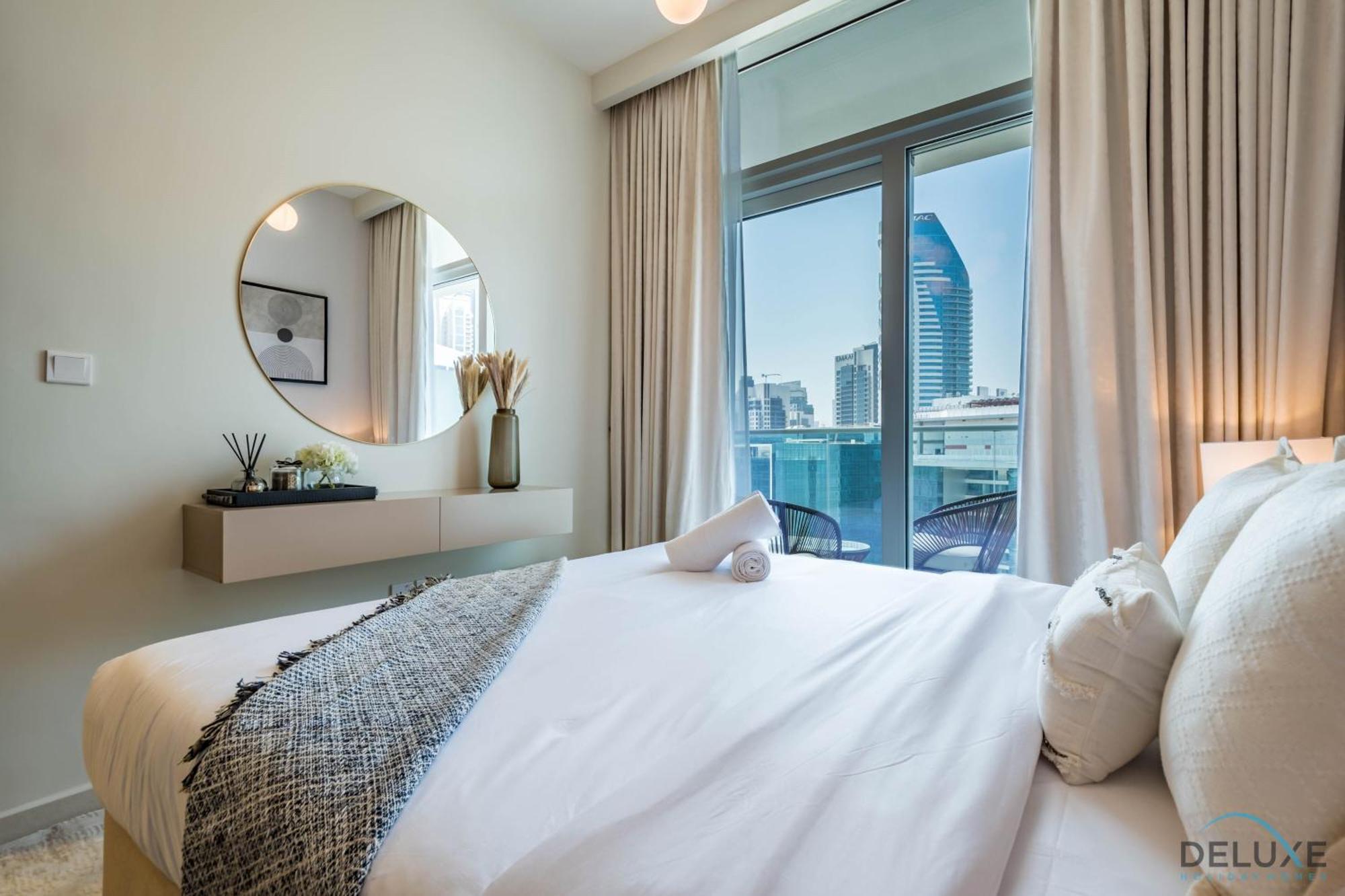 Exclusive Rate 1br With Partial Burj Khalifa Views By Deluxe Homes Apartment *