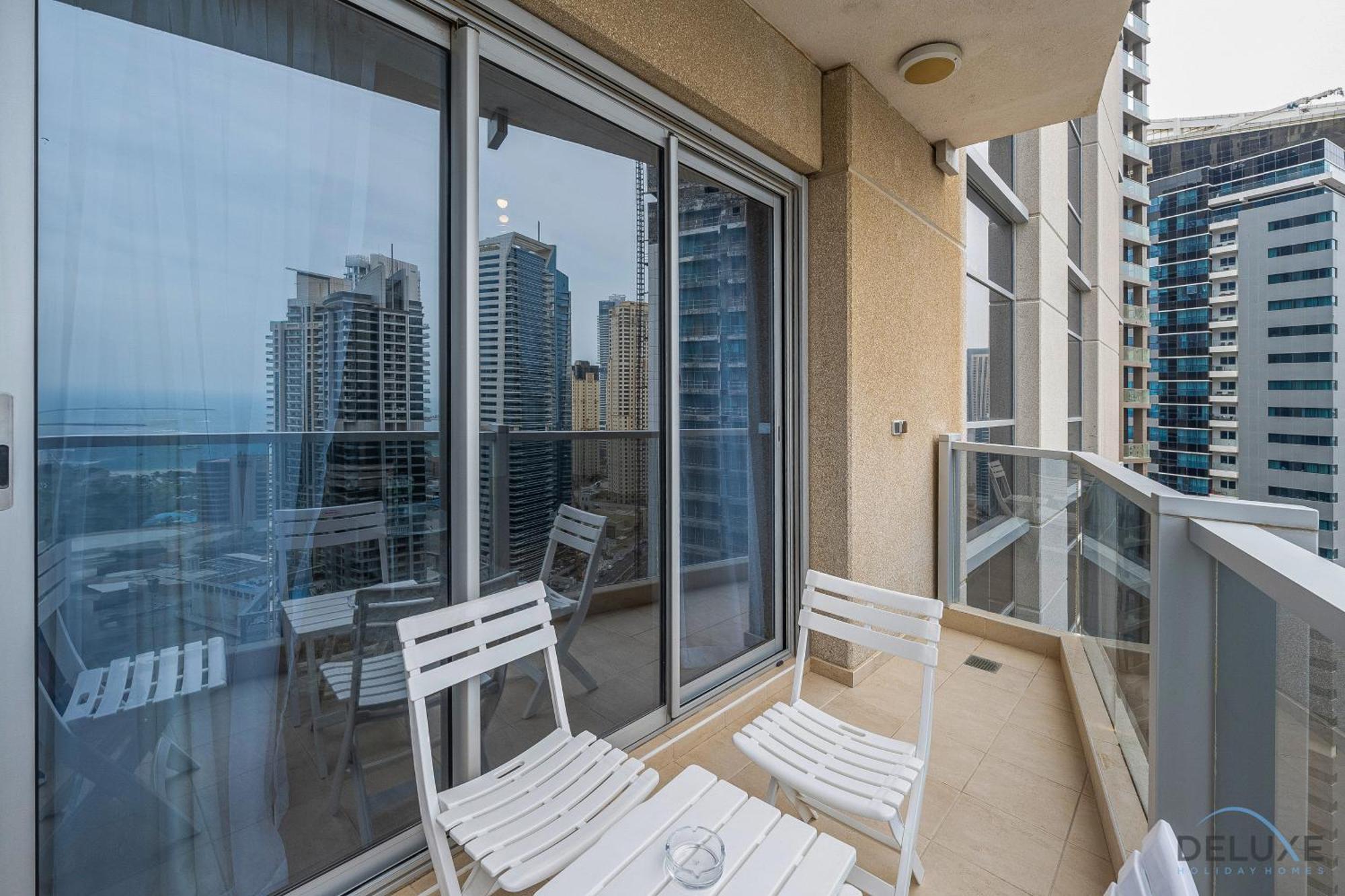 Comfortable 1br In Marina Tower, Marina By Deluxe Homes